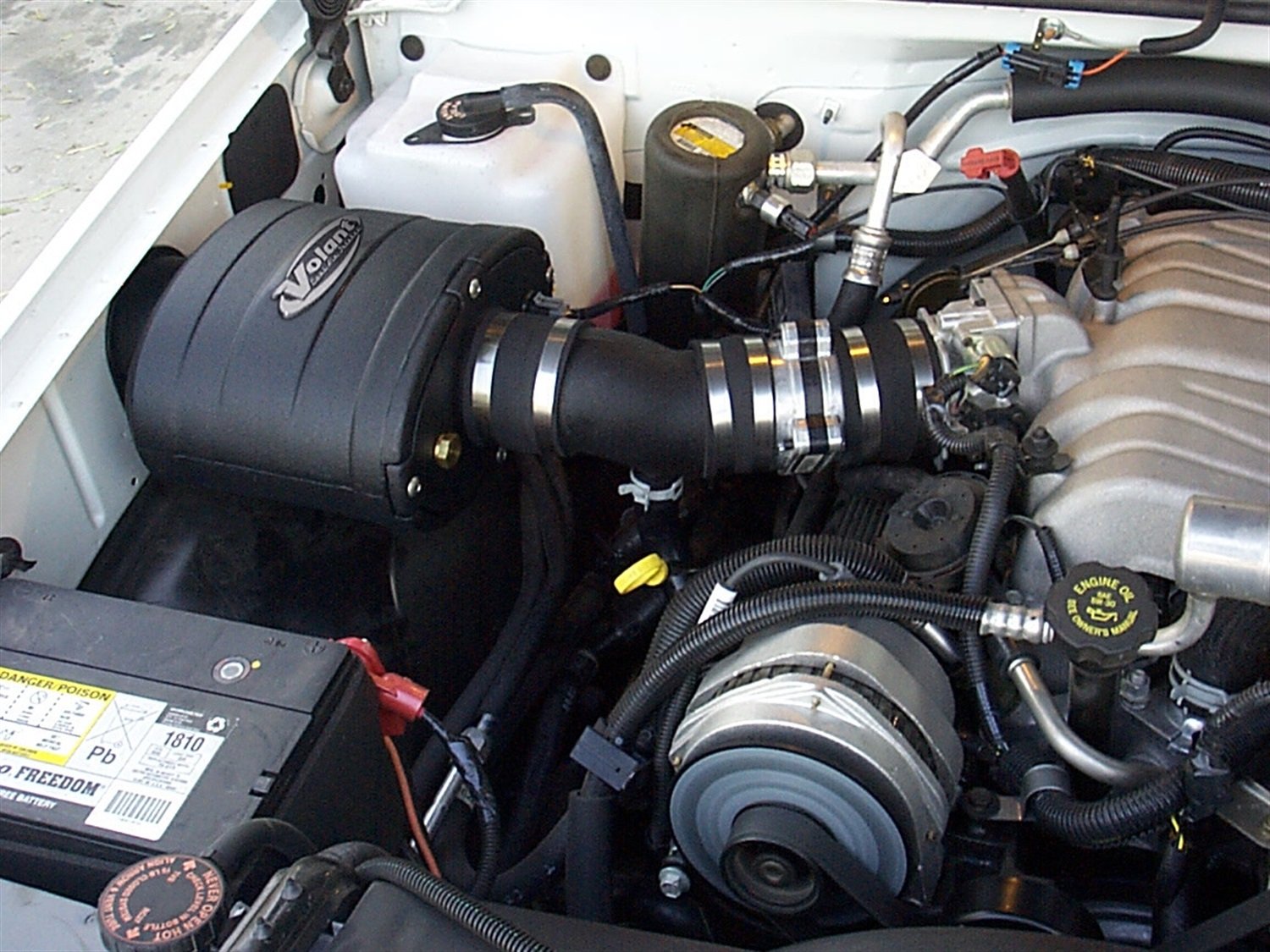 Volant 15974 High-Performance Cool Air Intake Kit for Trucks & SUVs - Improve Engine Power & Fuel Efficiency - Perfect for Off-Roading & Daily Commuting