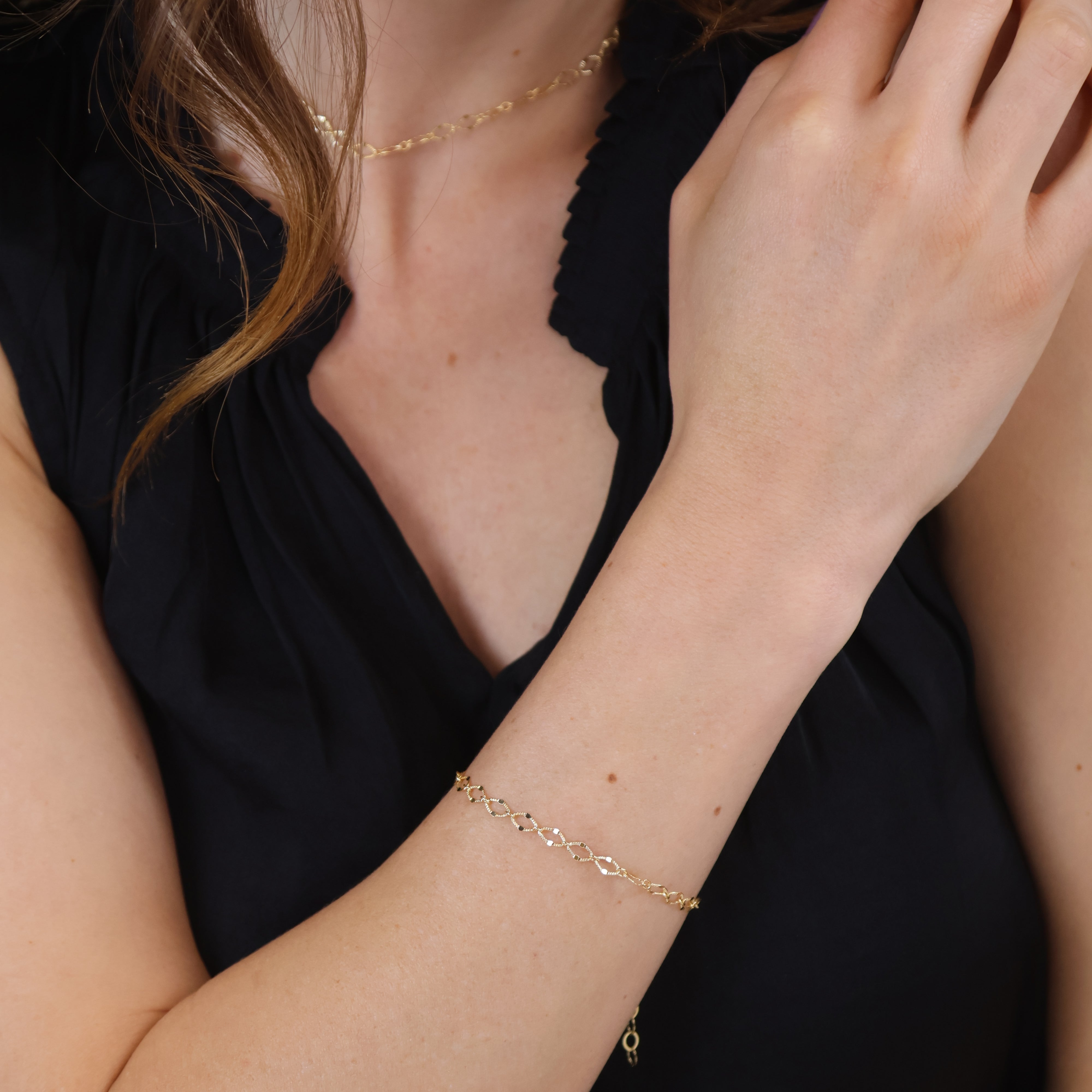 18K Gold Filled Diamond Cut Detailed Chain Bracelet for Women - Elegant Layering Jewelry for Parties, Weddings & Everyday Wear