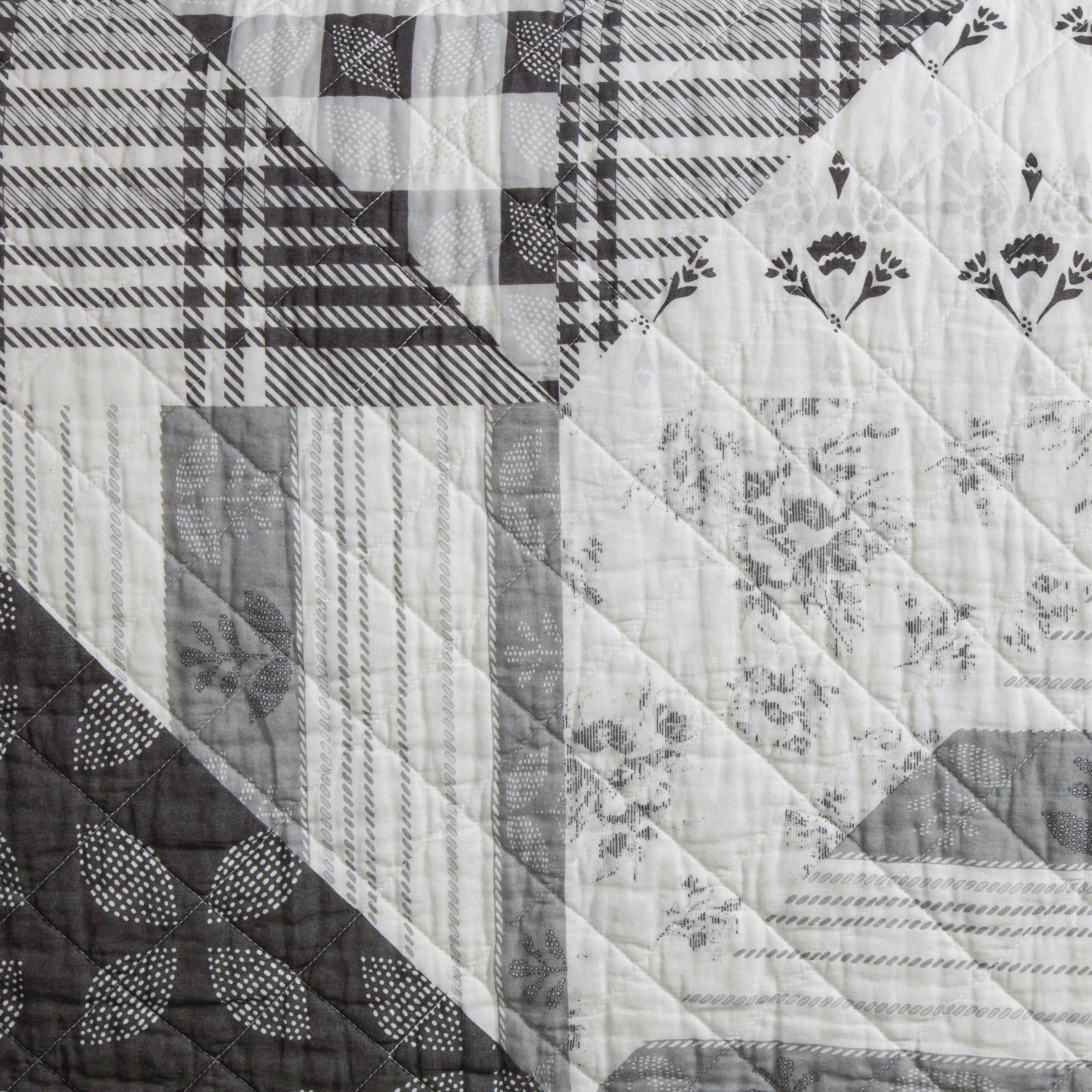 Reversible Patchwork Prairie Quilt Set - Queen Size Bedding for Farmhouse & Boho Decor - Cozy & Stylish for All Seasons