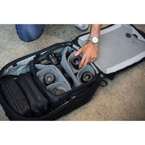 Peak Design Medium Travel Camera Cube - Waterproof & Durable DSLR/SLR/Mirrorless Camera Case for Photographers - Perfect for Air Travel, Hiking & Outdoor Adventures