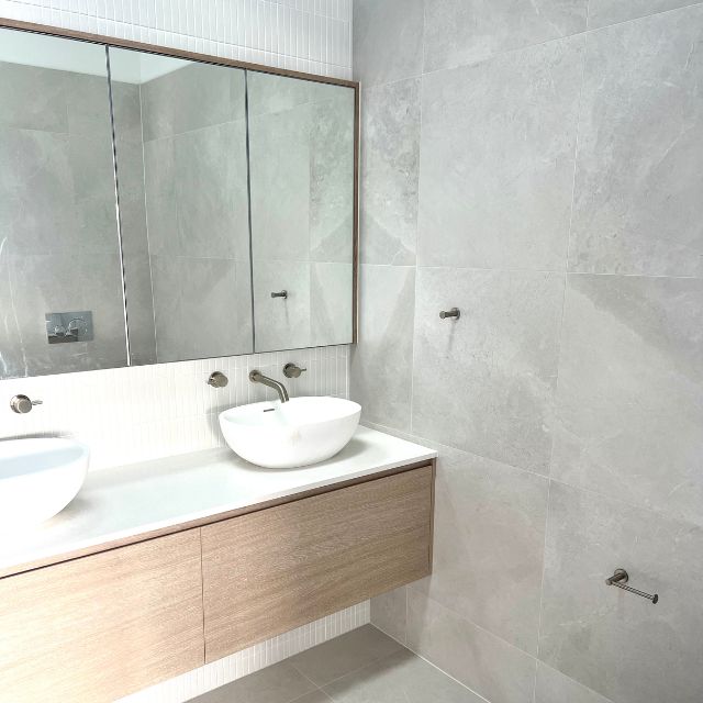Ava Kit Kat Porcelain Mosaic Tile 300x296x6mm Satin White - Perfect for Kitchen Backsplash, Bathroom Walls & Shower Surrounds