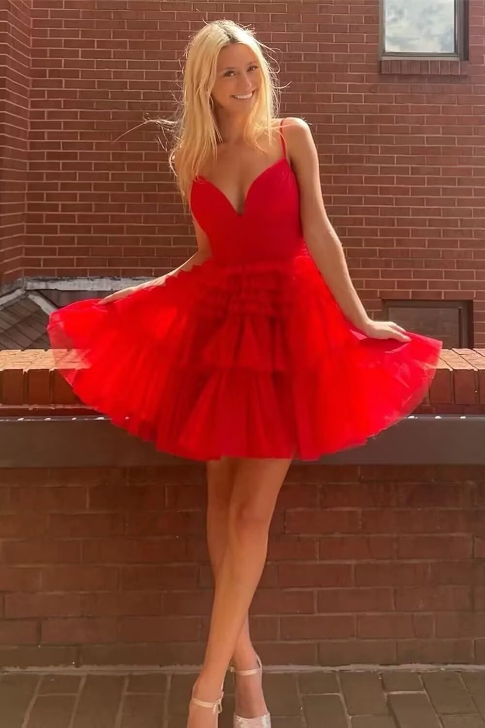 Elegant Short Tulle Prom Dresses for Women - Ruffled Homecoming Dresses for Teens - Sparkly Formal Evening Gowns for Parties, Dances & Special Occasions