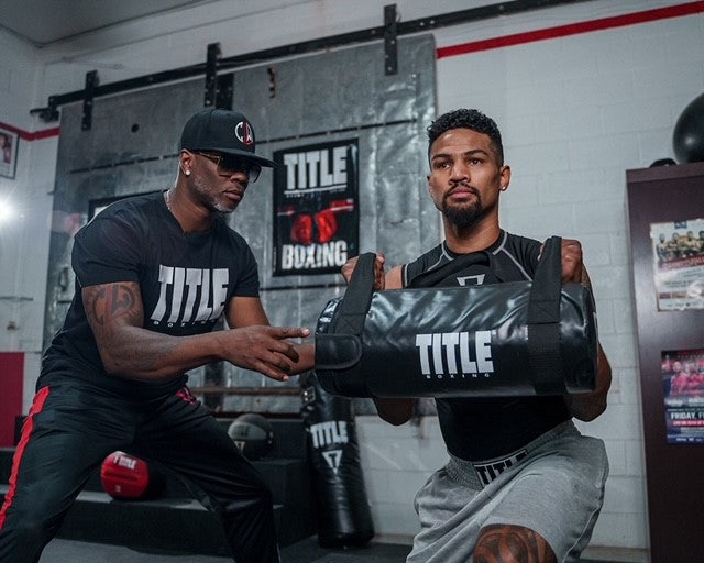 TITLE Boxing Pro Fight Banner - Premium Heavyweight Punching Bag for Training & Fitness - Perfect for Home Gyms, Boxing Studios & MMA Workouts