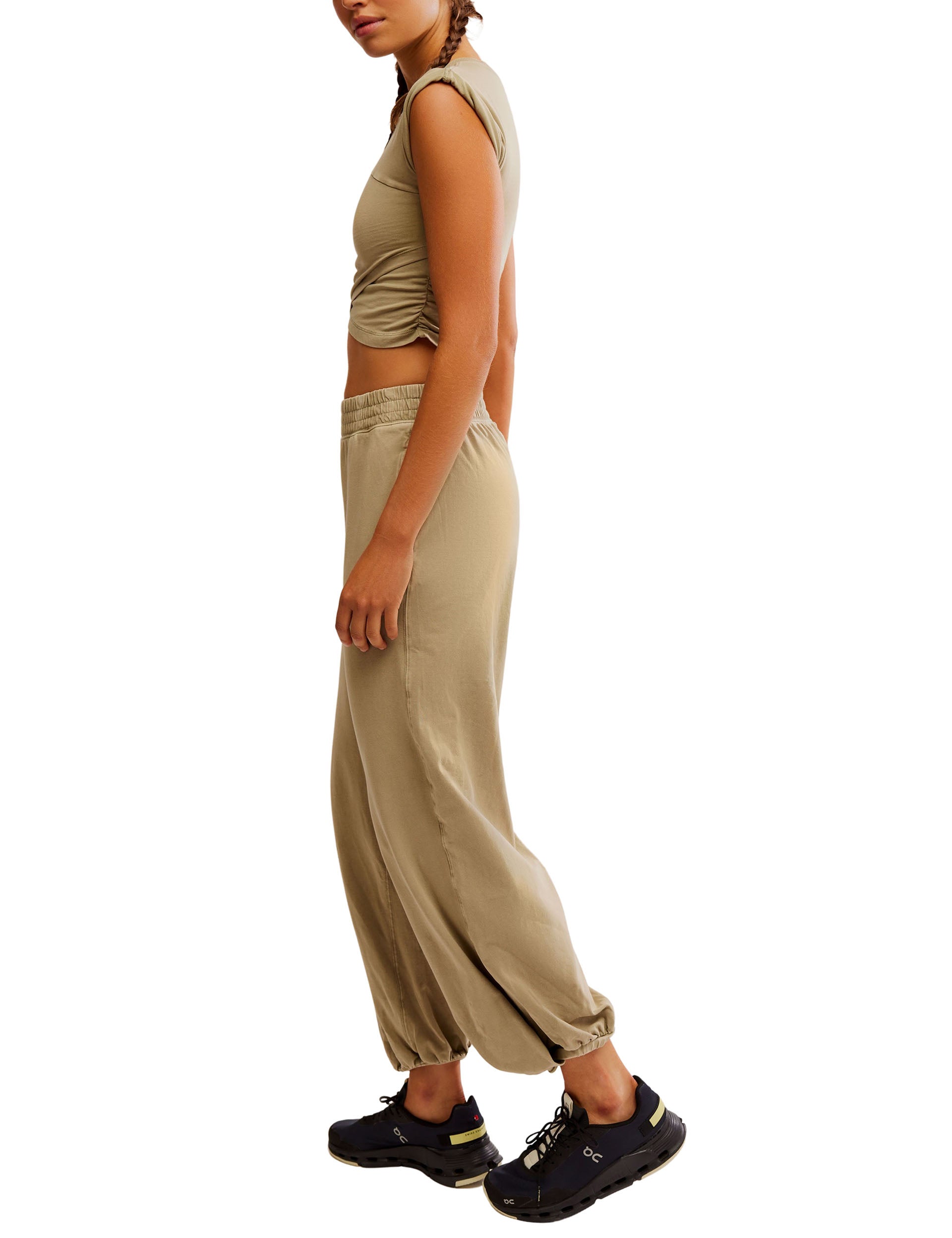 Hot Shot Crossover Set - Sage Stone Color | Stylish Women's Activewear for Yoga, Gym & Casual Wear