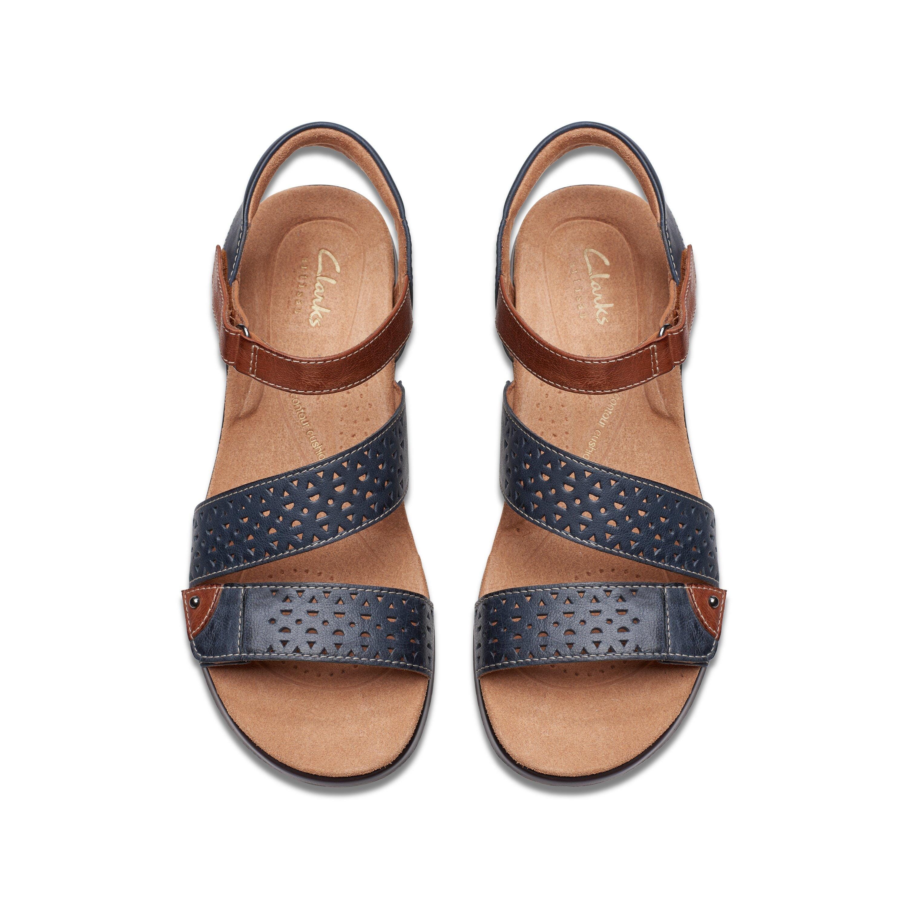 CLARKS KITLY WAY Women's Comfortable Slip-On Loafers - Medium & Wide Width Options for All-Day Wear - Perfect for Office, Travel & Casual Outings