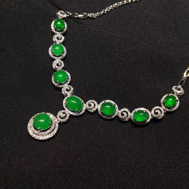 Natural Jade Necklace for Women - Elegant Jadeite Pendant with Sterling Silver Chain NNE076 - Perfect for Weddings, Parties & Everyday Wear