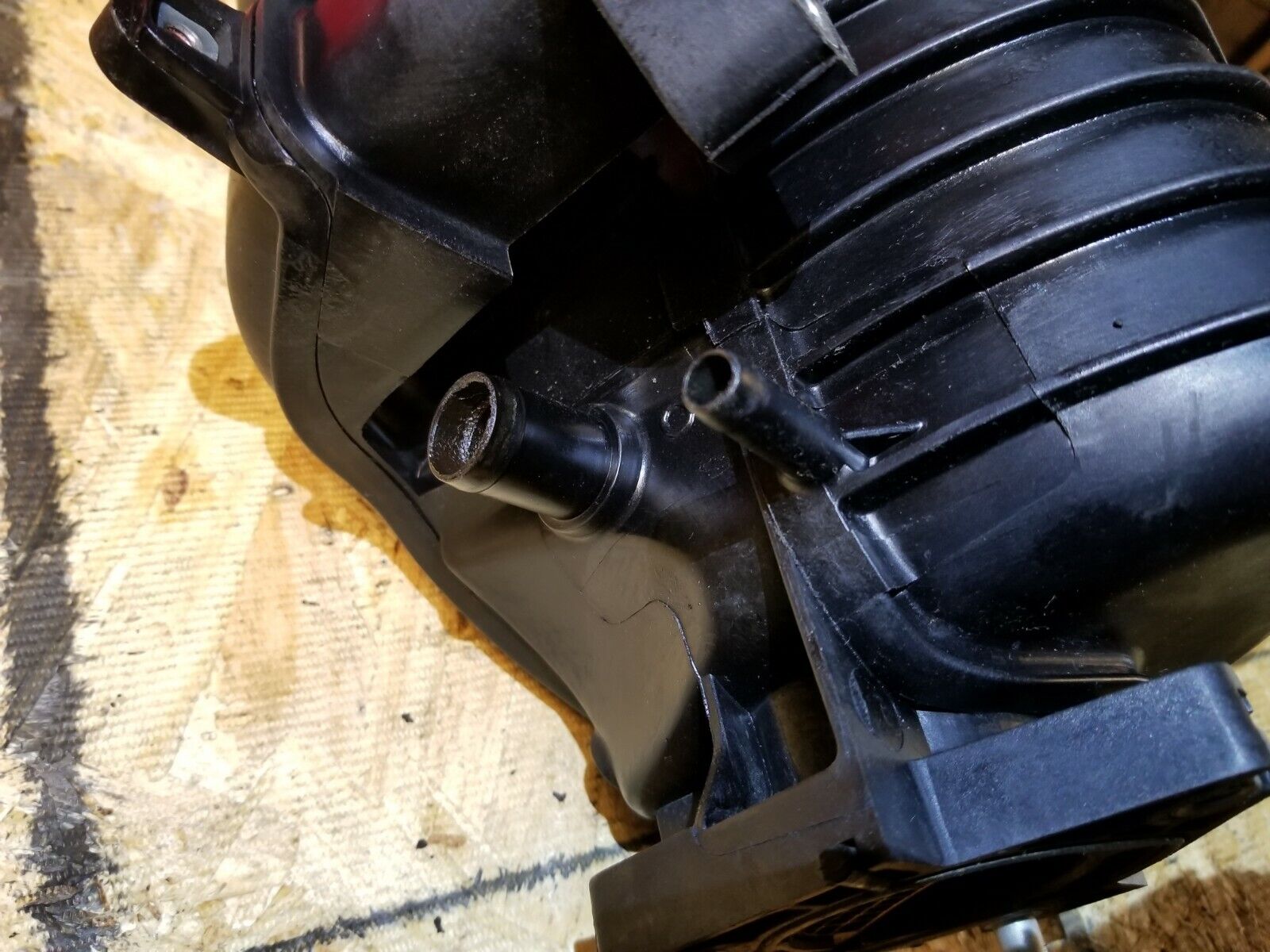 04 05 06 Scion XA OEM Intake Manifold Replacement - High Performance Air Intake System for Improved Engine Power | Perfect for Car Upgrades & DIY Repairs