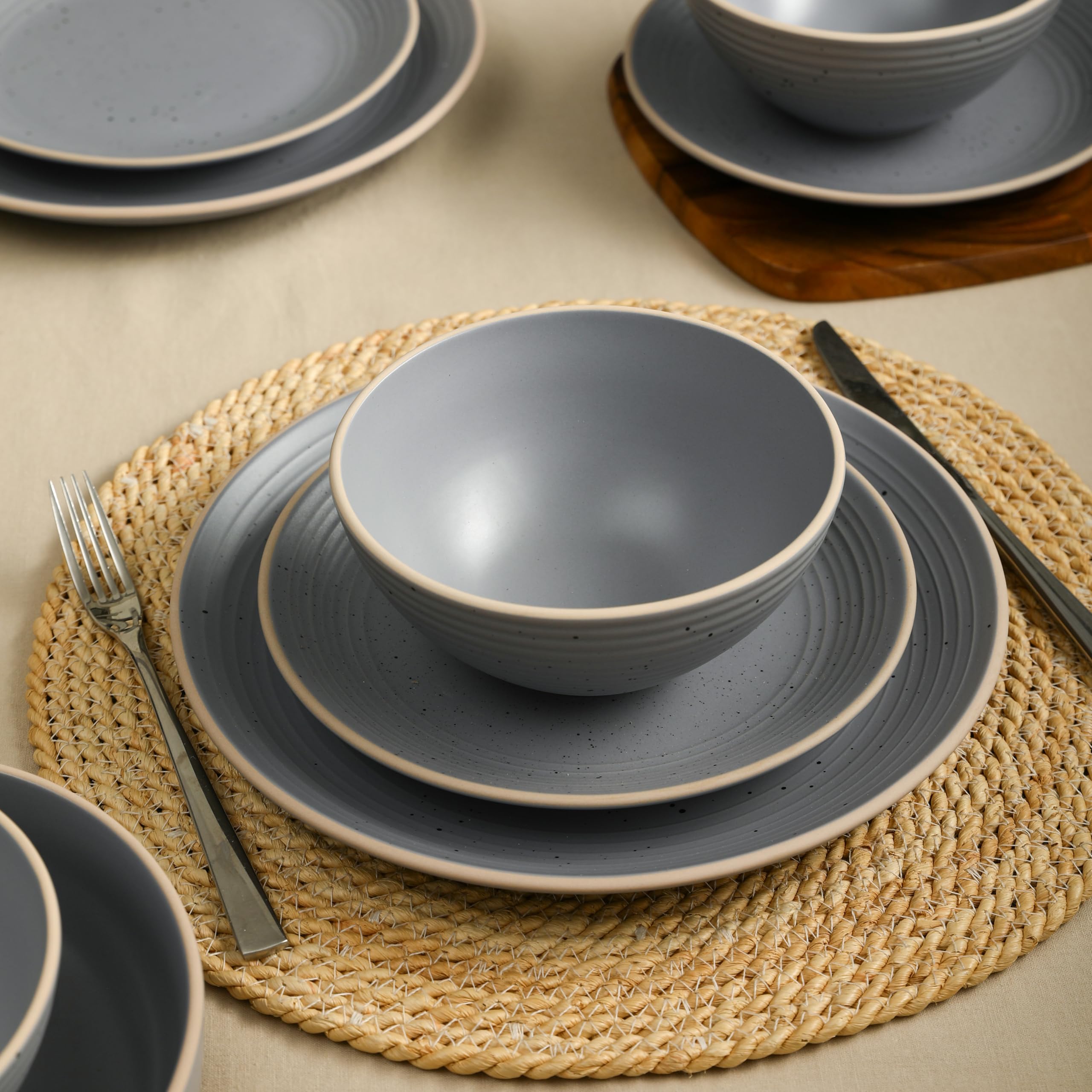 Lauren Modern Stoneware 32-Piece Round Dinnerware Set - 8-Person Plates & Bowls in Light Gray | Durable Stoneware Dishes for Everyday Dining & Entertaining