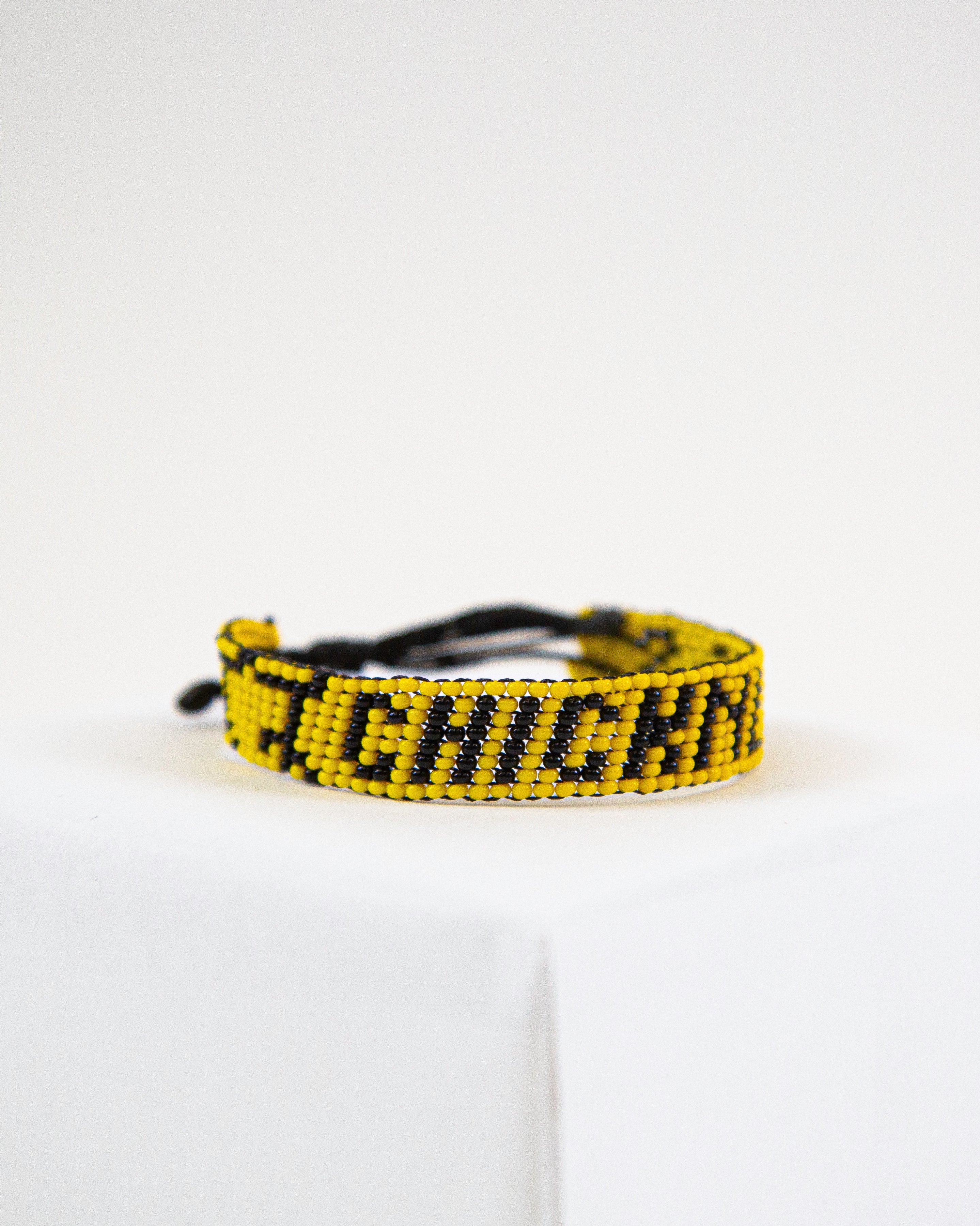 ChicknLegs ArtiKen Bracelet - Handmade Beaded Friendship Bracelet for Women & Men - Perfect for Gifts, Parties, and Everyday Wear
