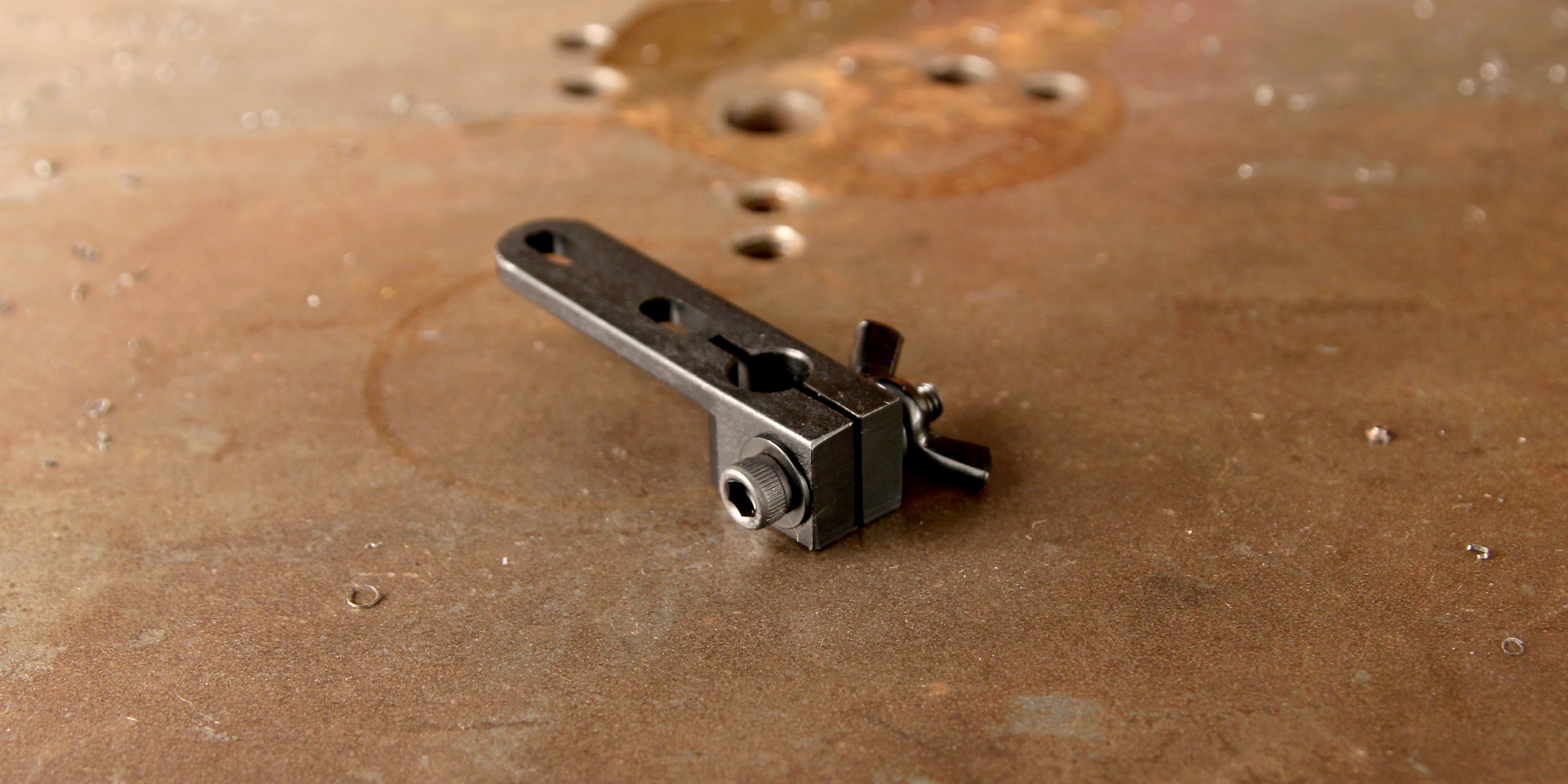 Heavy Duty Replacement Tube Vise - High Quality Metal Clamp for Plumbing & HVAC Work - Perfect for Pipe Repair, Workshop & DIY Projects