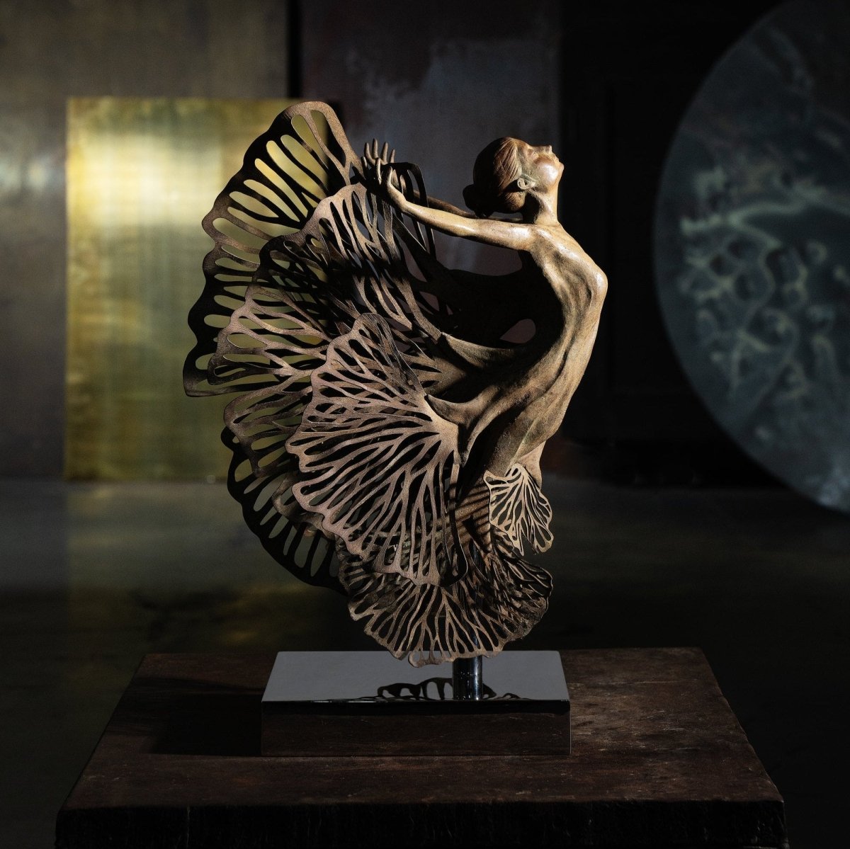 Ginkgo Fairy Sculpture - Handcrafted Home Decor, Unique Gift for Nature Lovers - Perfect for Living Room, Garden & Meditation Spaces