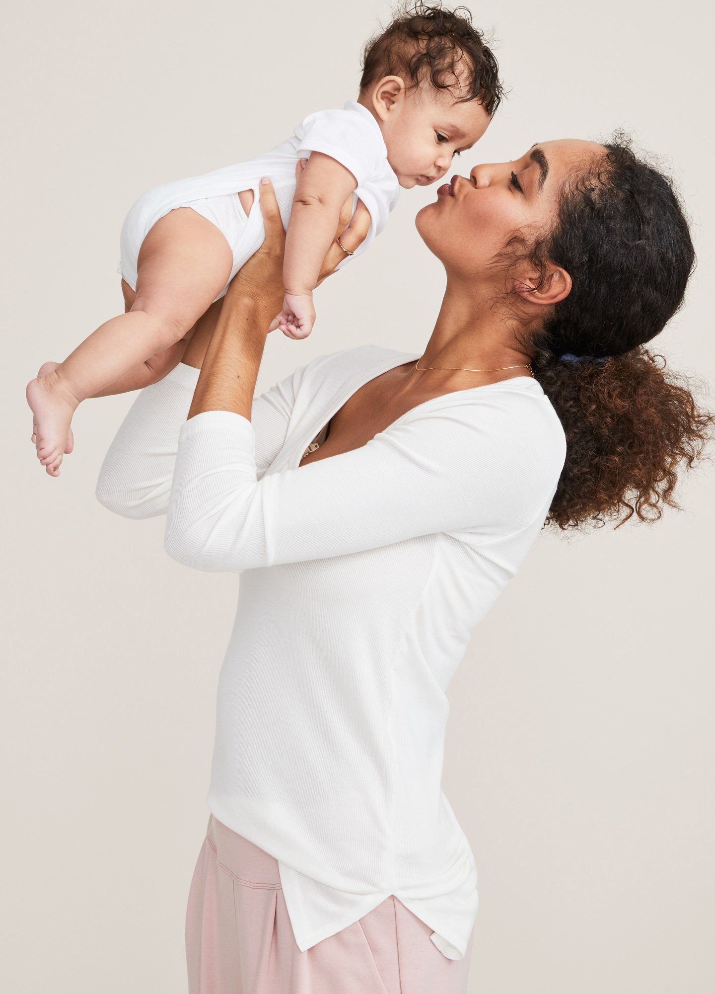 Ultra Soft Rib Relaxed Nursing Henley Top for Women - Comfortable Maternity & Breastfeeding Shirt - Perfect for Casual Wear, Lounging & Nursing at Home