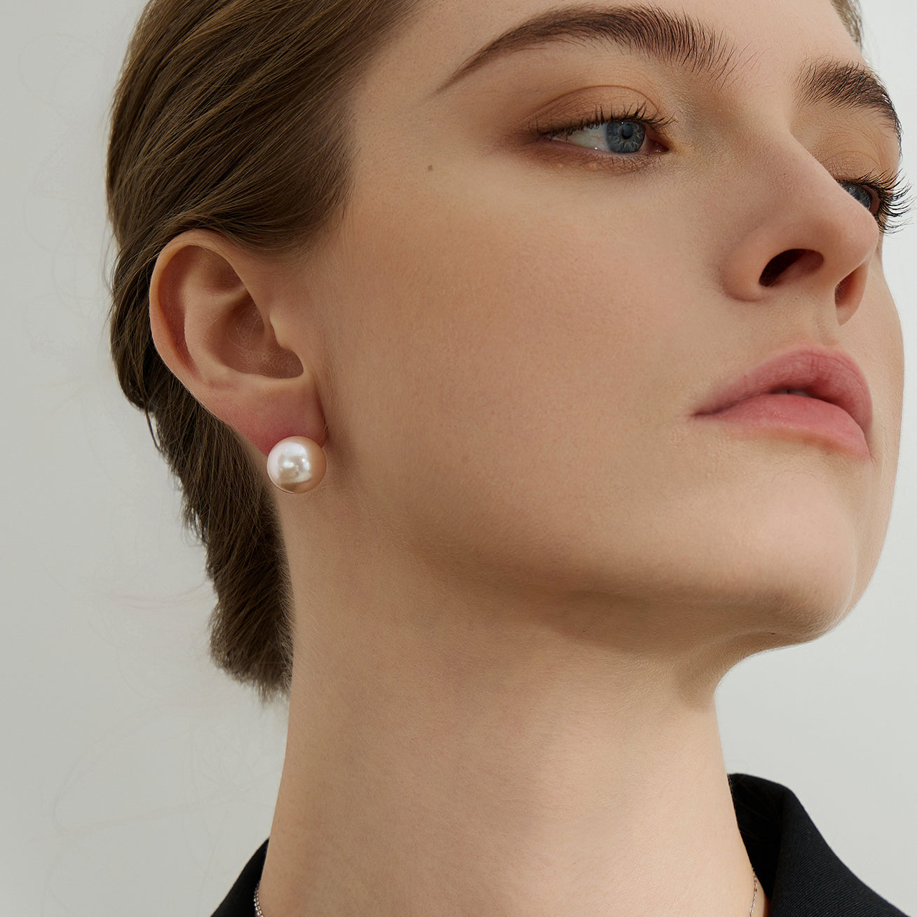 18K Gold Premium Edison White Pearl Stud Earrings KE00020 - Elegant Jewelry for Women, Perfect for Weddings, Parties & Everyday Wear