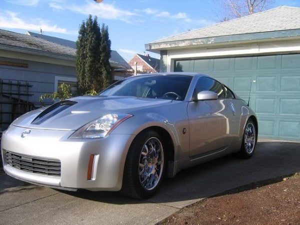 2003-2006 Nissan 350Z Z33 Fiberglass Power Hood - Series 2 OEM Replacement (Part #1035008) - Perfect for Performance Upgrades & Car Shows