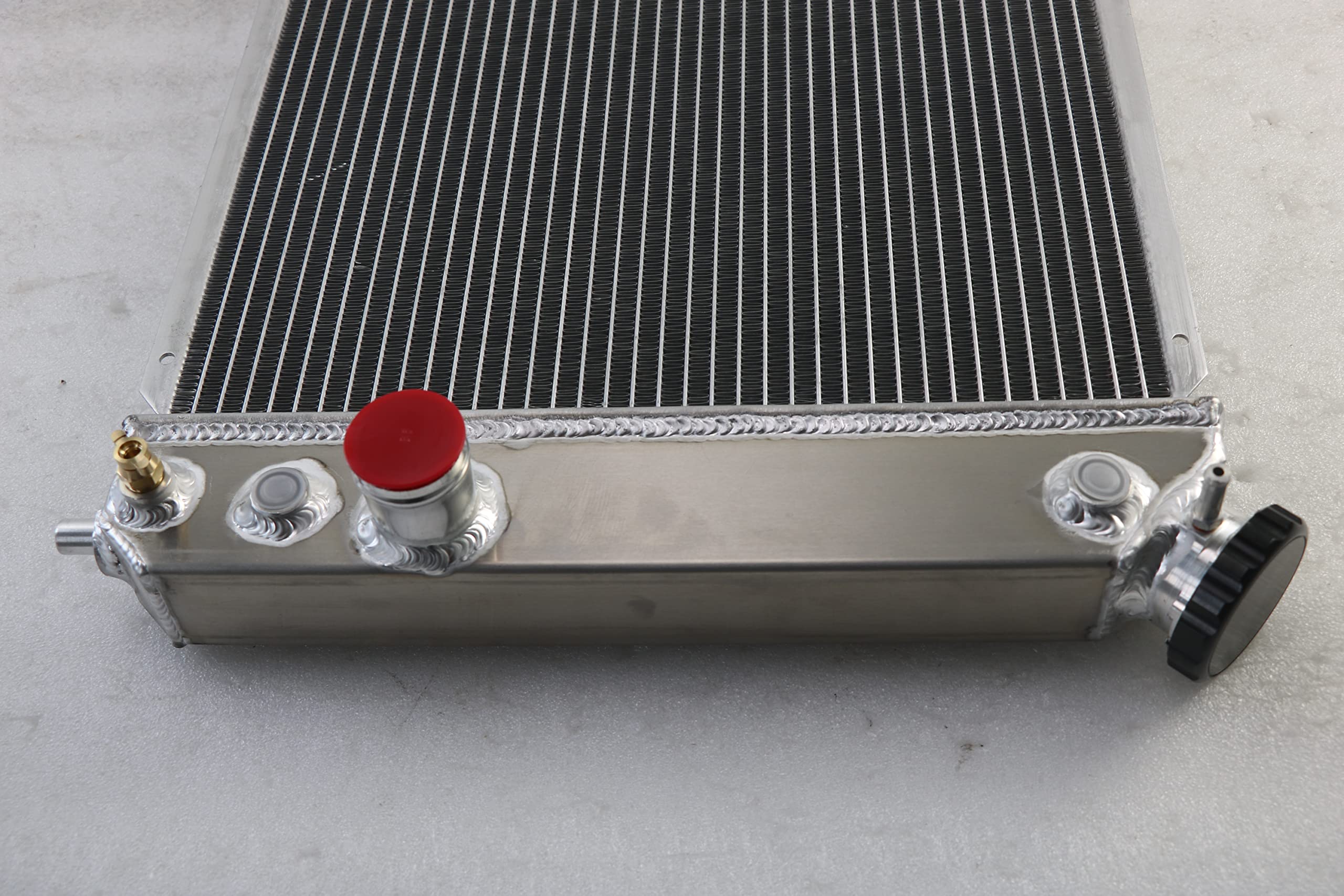 1996-2005 Chevy Blazer S10 GMC Jimmy Sonoma Isuzu Hombre 4.3L 4-Row Aluminum Radiator Replacement - Heavy Duty Cooling for Off-Road & Towing