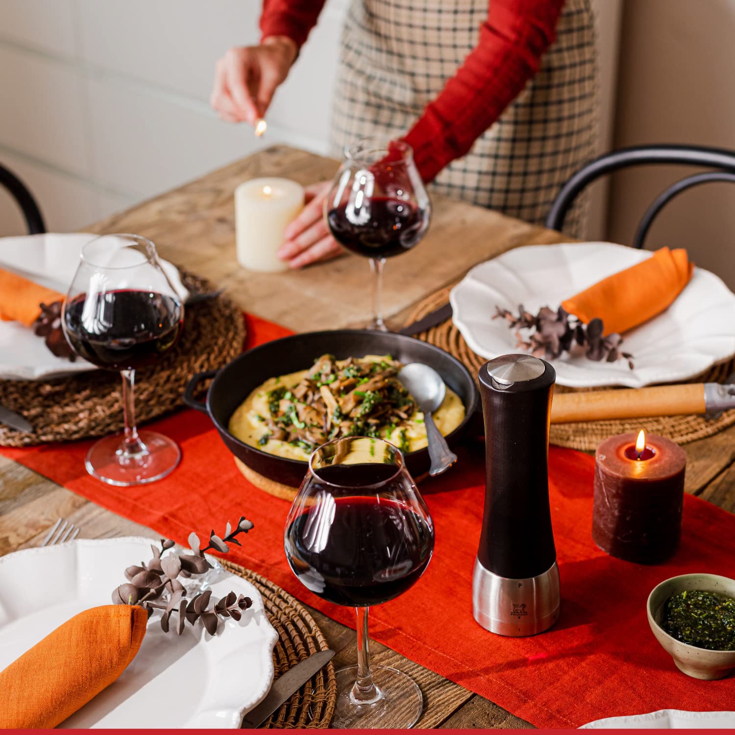 Peugeot Madras u'Select Manual Pepper Mill - Adjustable Coarseness, Stainless Steel & Beechwood Grinder - Perfect for Kitchen, Dining Table, and Gourmet Cooking (Chocolate Color)