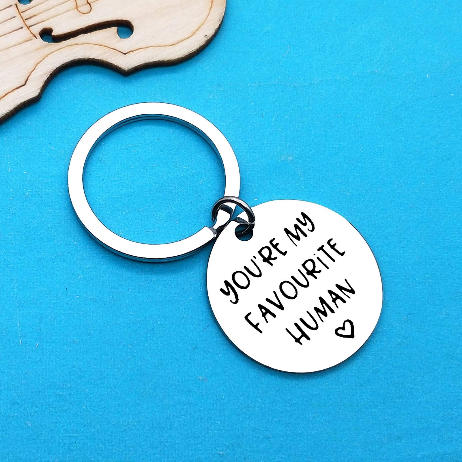 You're My Favorite Human Keychain - Cute Couple Keychain Gift for Boyfriend, Girlfriend, Anniversary, Valentine's Day, Birthday & Christmas - Perfect Romantic Gift for Couples, Best Friends & Loved Ones - Great for Everyday Carry, Keyrings & Special Occasion Gifts