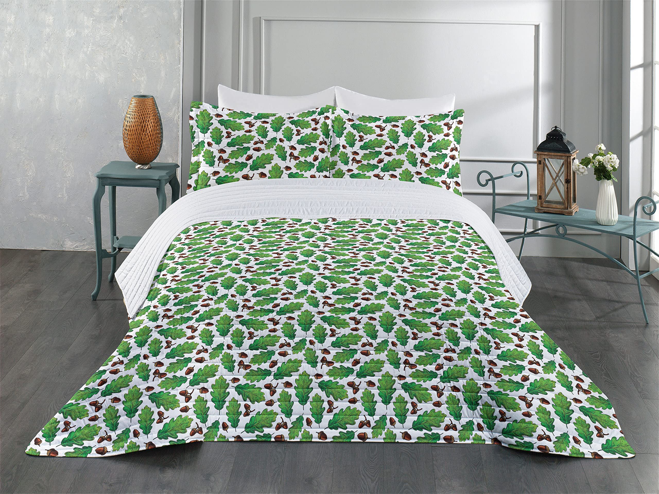 Ambesonne Oak Tree Microfiber Bedspread Set - Queen Size Soft Bedding with Pillow Shams & Comforter, Leaf Timber Wood Forest Artwork Pattern in White Lime Green and Redbrown - Perfect for Cozy Bedroom Decor and Nature-Inspired Home Styling