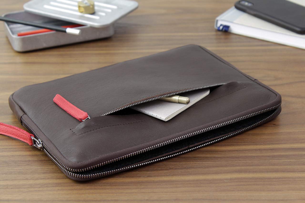 Premium Italian Vegetable-Tanned Leather Sleeve Case for iPad Pro 11