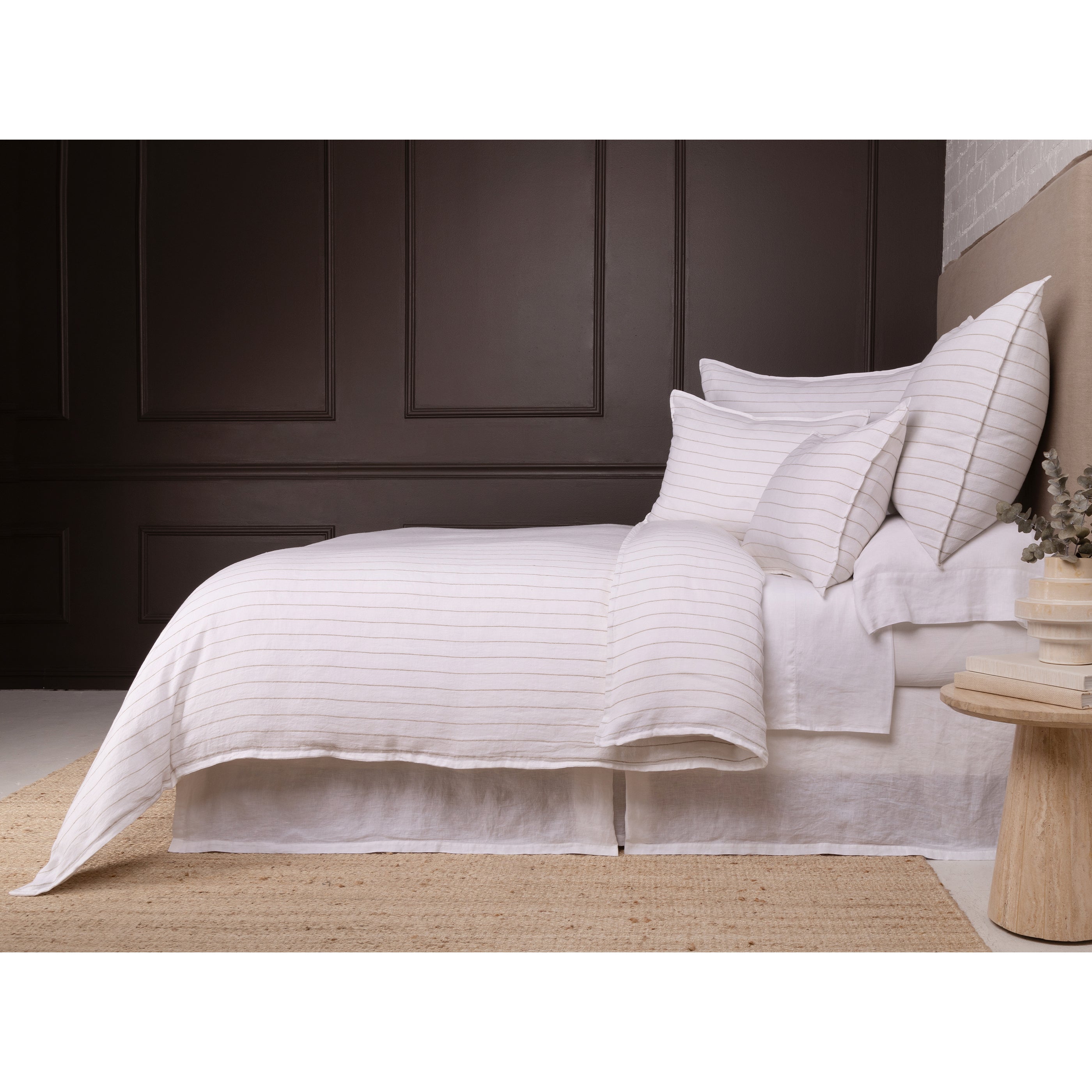 Premium Blake Duvet Cover Set - Soft & Breathable Bedding for All Seasons - Perfect for Master Bedroom, Guest Room & Dorm Decor
