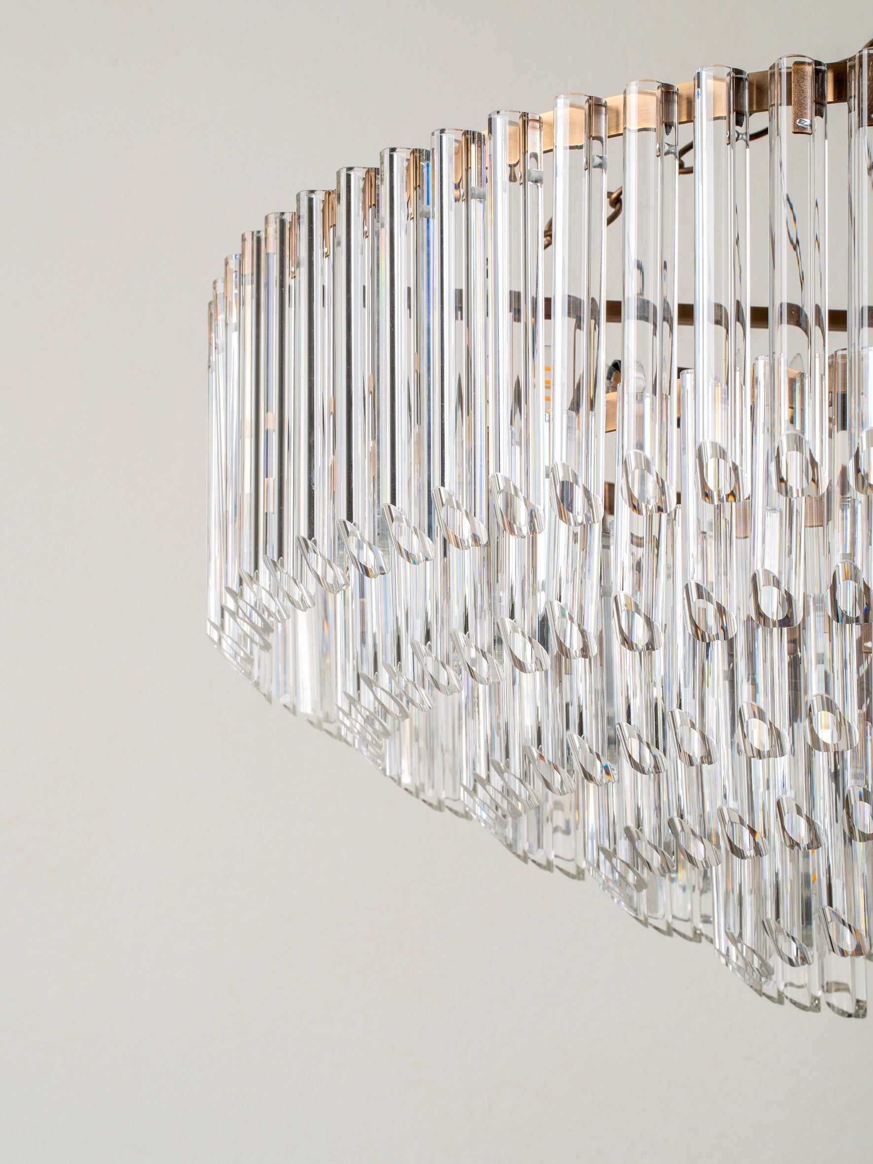 Petalia 9-Light Aged Brass and Clear Glass Tube Wide Chandelier - Elegant Dining Room Lighting for Farmhouse & Modern Decor