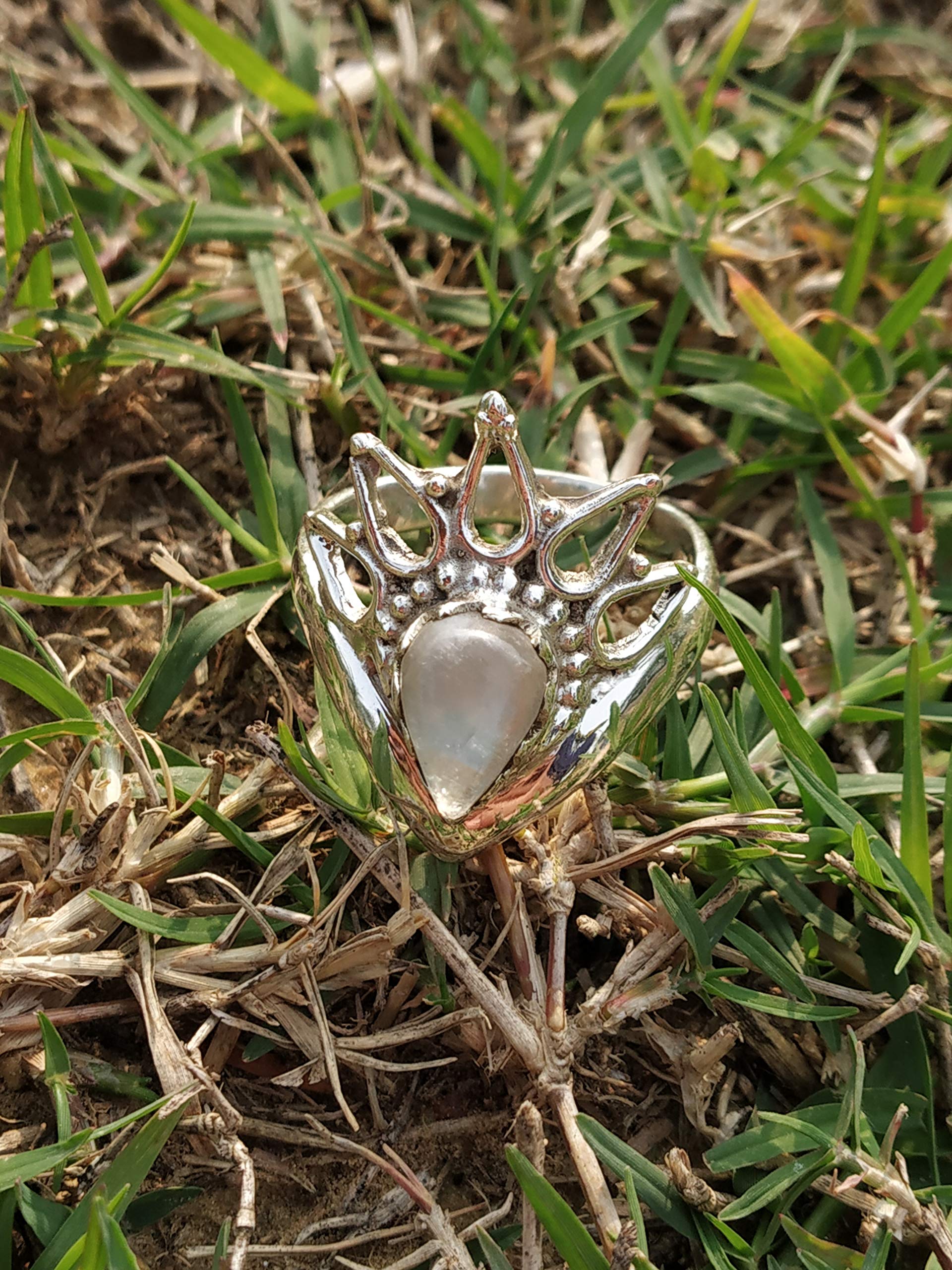 Rainbow Moonstone Silver Ring - Vintage Handmade Jewelry for Women | Genuine Stone Solitaire Ring | Boho Engagement Gift, Bridal Gift, Statement Ring | Perfect for Weddings, Anniversaries & Special Occasions