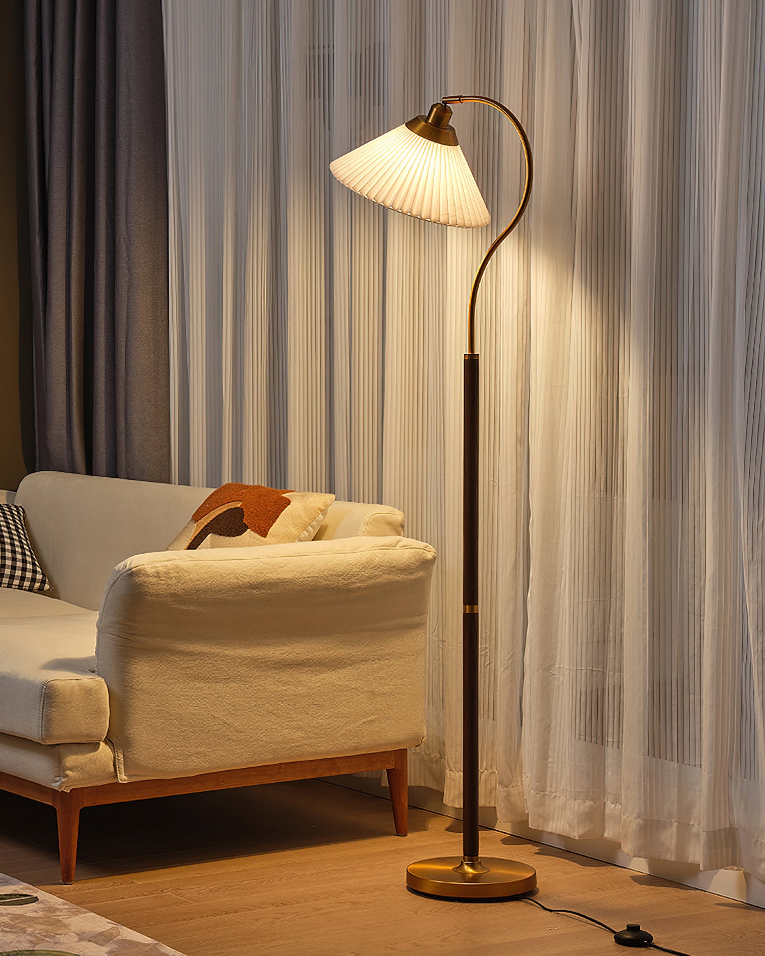 Florence Floor Lamp - Modern LED Standing Light with Adjustable Brightness for Living Room, Bedroom & Office | Energy Efficient Home Decor Lighting