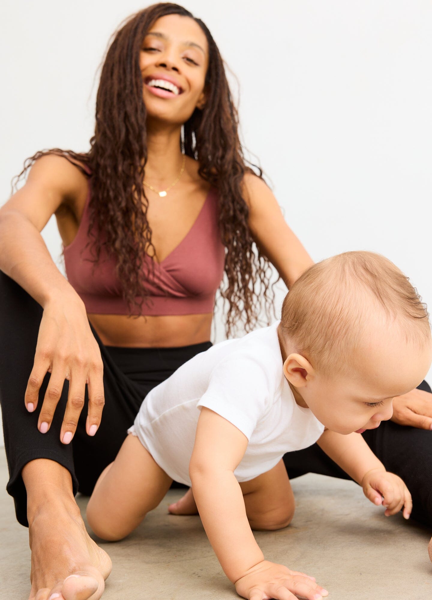 Best Nursing Sleep Bra for Comfortable Breastfeeding - Soft Maternity Bra for Nighttime Nursing & Pumping - Perfect for New Moms & Breastfeeding Mothers at Home or Hospital