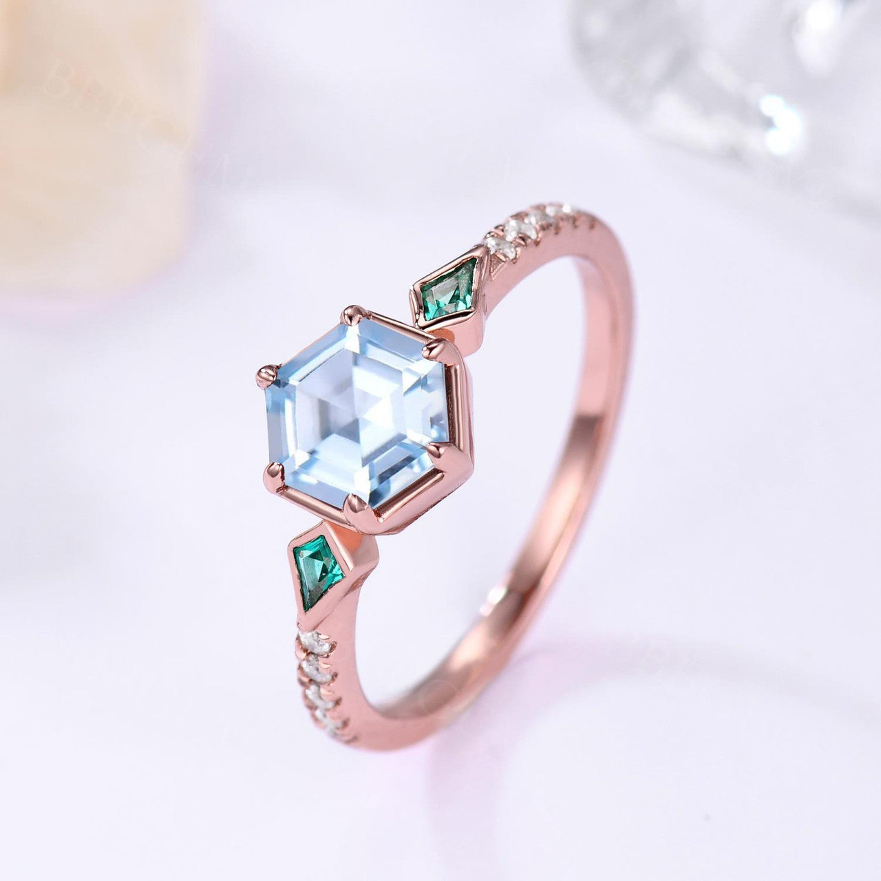 Geometric Blue & Green Hexagon Aquamarine with Kite-Cut Emerald Three Stone Engagement Ring for Women - Perfect for Proposals, Anniversaries & Special Occasions