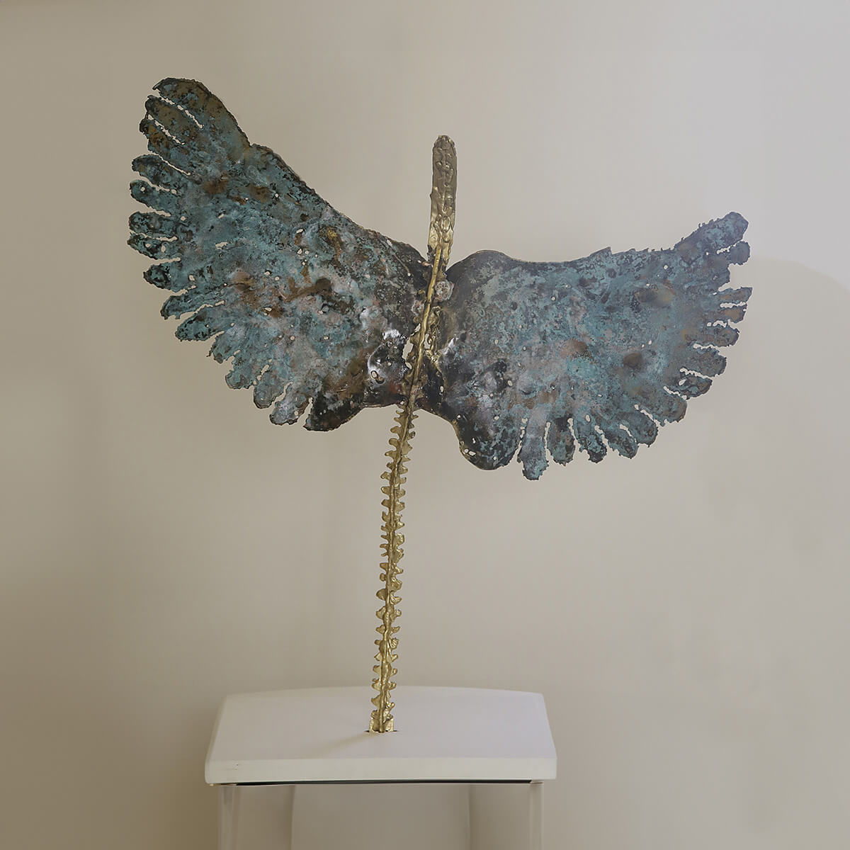 Angel Non-Anthropomorphic Brass Figurine - Elegant Home Decor, Gift for Collectors & Spiritual Spaces