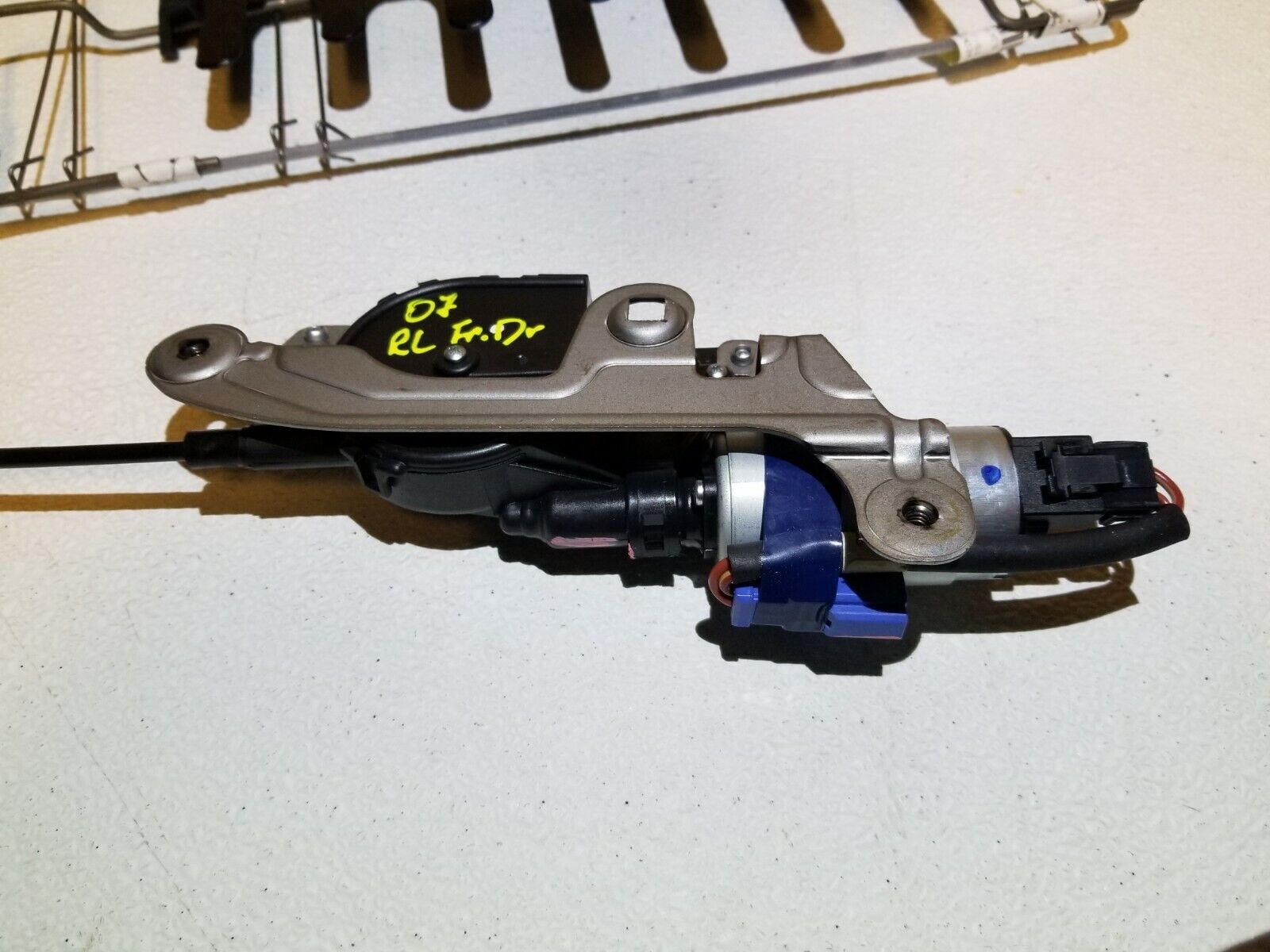 05-08 Acura RL Front Driver Seat Lumbar Support Motor OEM Replacement - Perfect for Long Drives & Comfort Upgrade