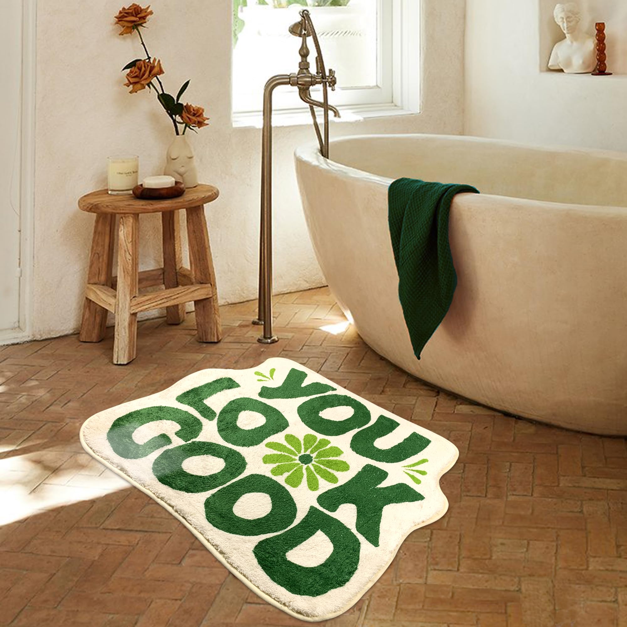 Soft Absorbent Non-Slip Microfiber Bath Mat - Cute Green Flower Design for Bathroom & Shower - 21x25 Inch Washable Rug - Perfect for Preppy Decor, Kids' Bathrooms & Spa-Like Retreats