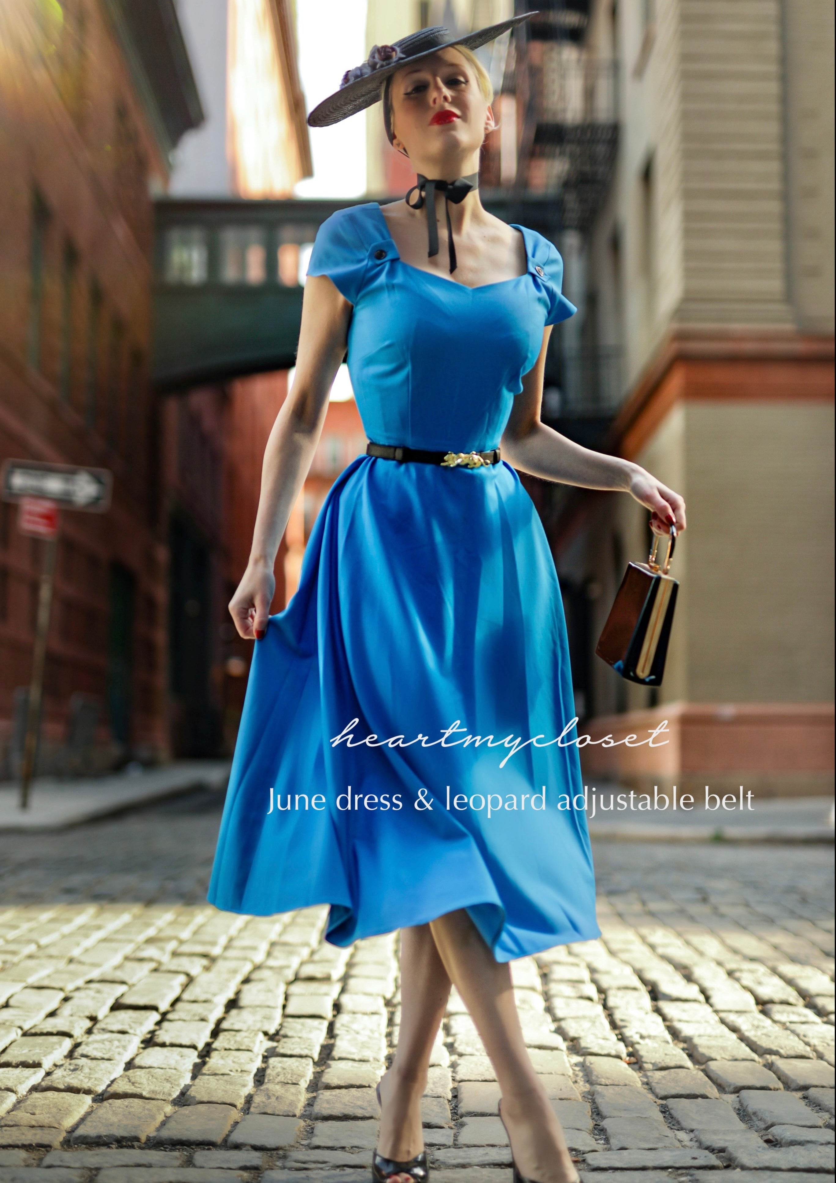JUNE Floral Swing Dress with Sweetheart Neckline - Summer Casual & Party Wear for Women