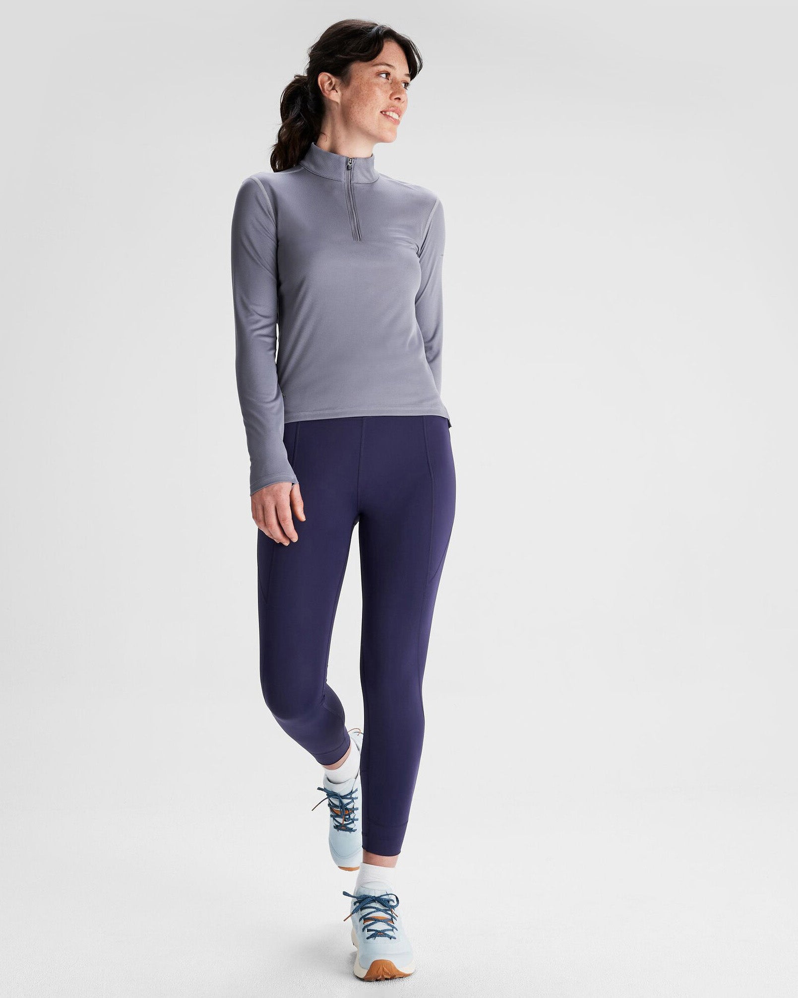 Women's Seeker Quarter Zip Fleece Pullover - Dark Haze | Warm & Comfortable Outdoor Hiking & Casual Wear