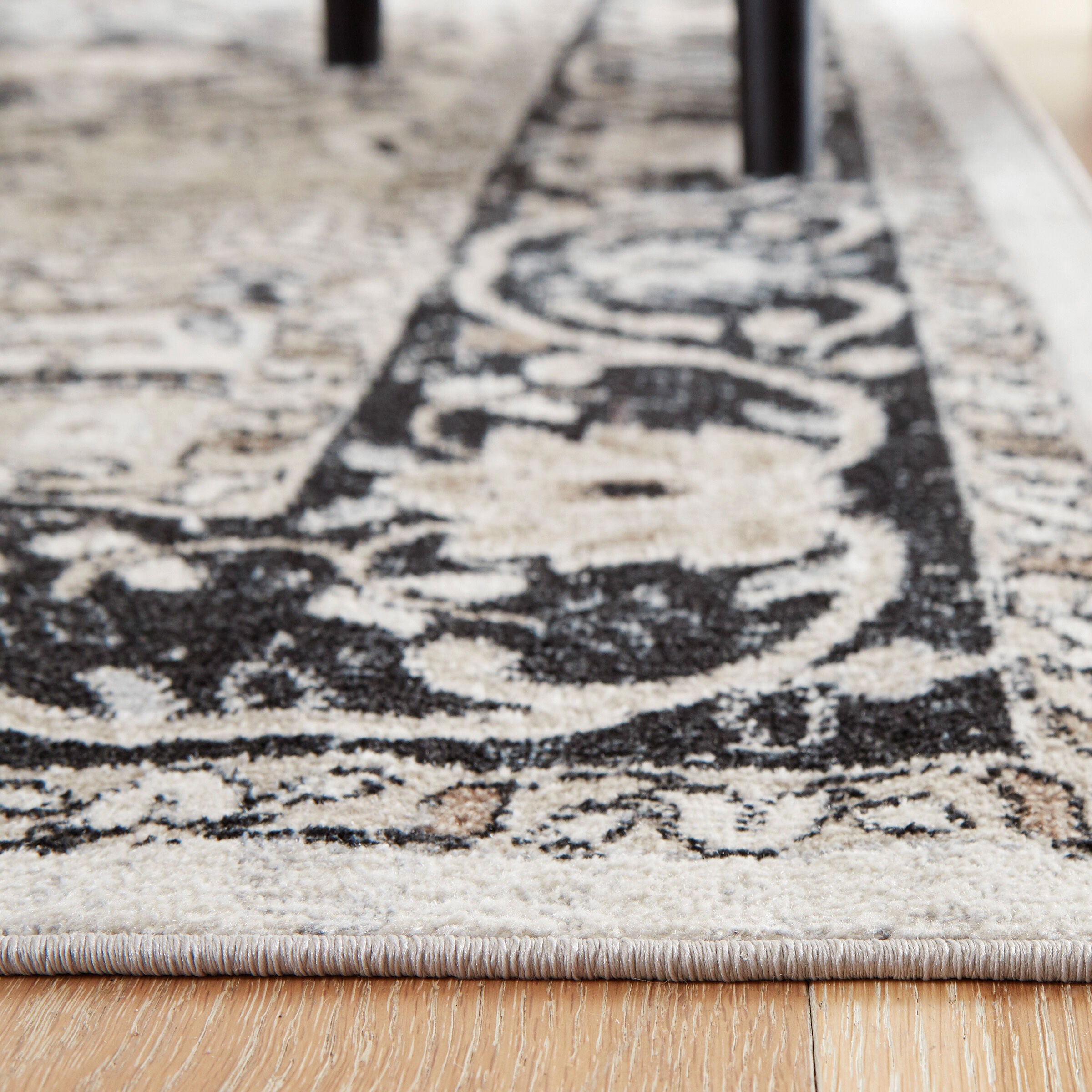 Gregmoore Soft Plush Black Area Rug - Non-Slip Living Room Carpet for Bedroom, Home Decor - Cozy Floor Mat for Pets & Kids Play Area