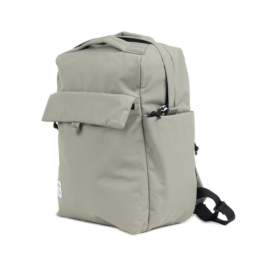 HELLOLULU Carter All Day Backpack - Soft Gray Lightweight Laptop Backpack for Women & Men, Water-Resistant Travel Backpack for Work, School, College, Commuting & Outdoor Activities