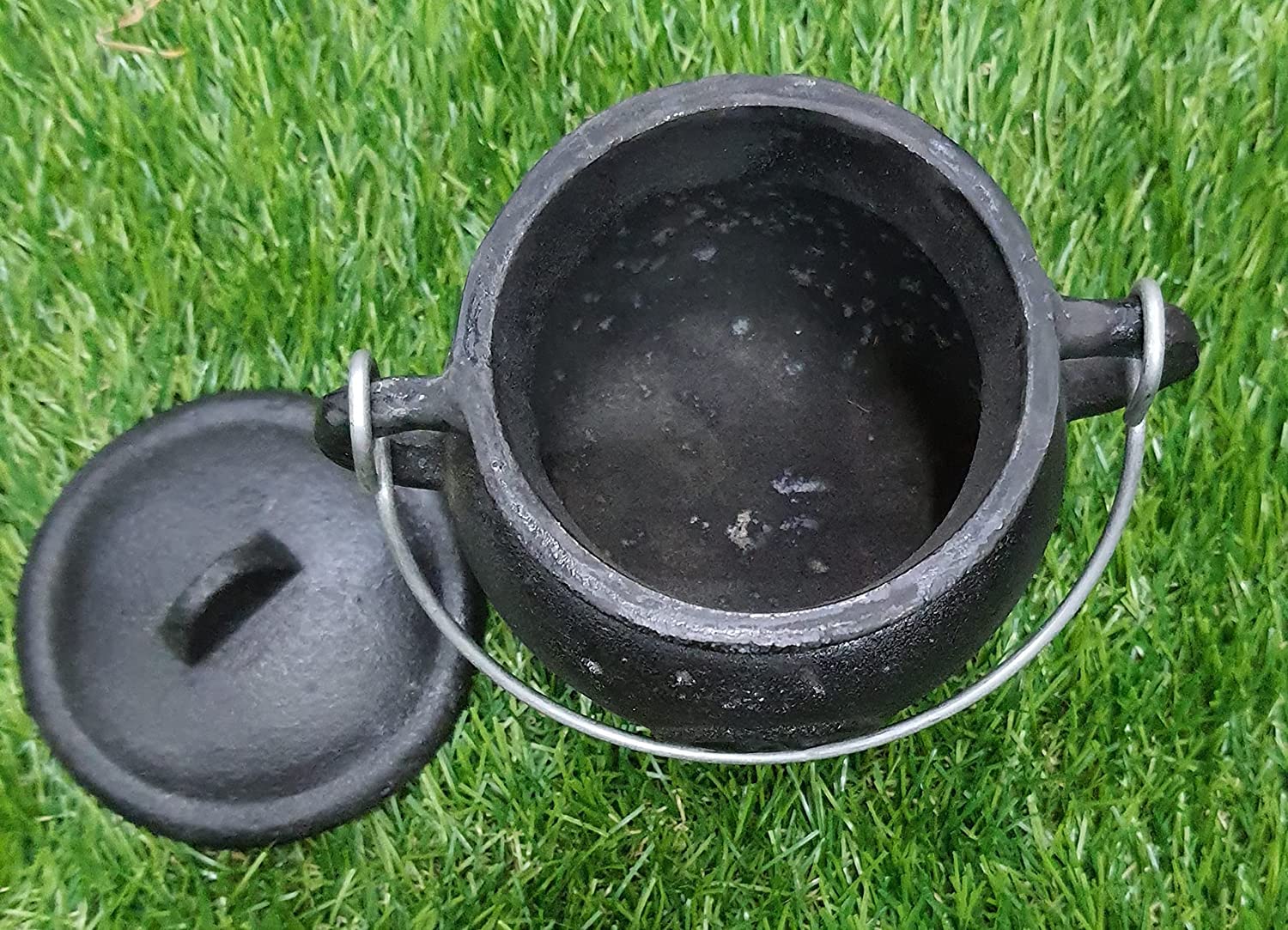 Black Iron Cauldron with Lid & Handle - Pentacle Design Incense Burner for Wicca, Rituals & Home Decor