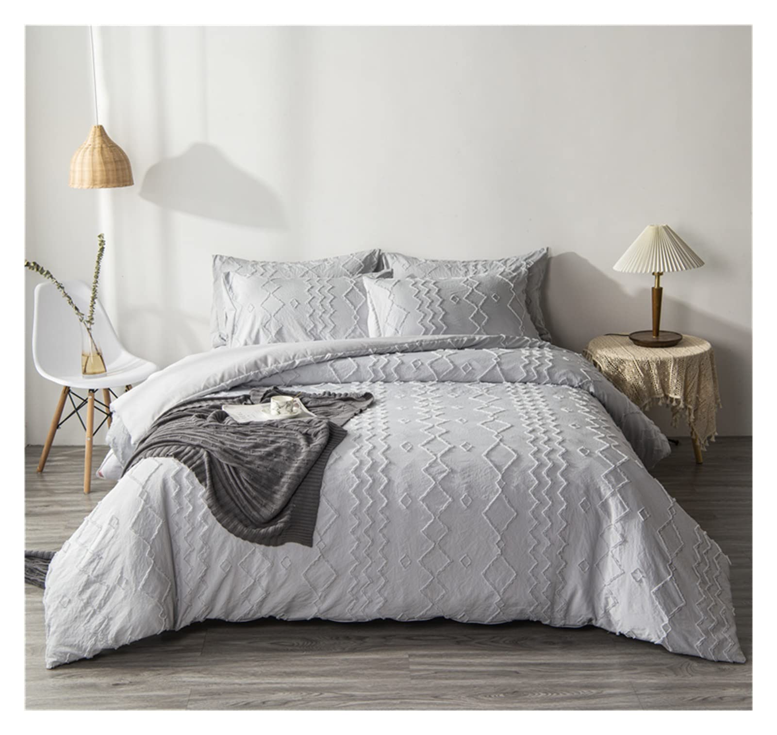 TOMYEUS Soft Duvet Cover Set 240x220cm - Modern Floral Design Luxury Bedding Set with Pillowcases (3 Piece) for Queen/King Size Bed - Breathable & Comfortable Home Bed Linens for Master Bedroom, Guest Room & Hotel Use