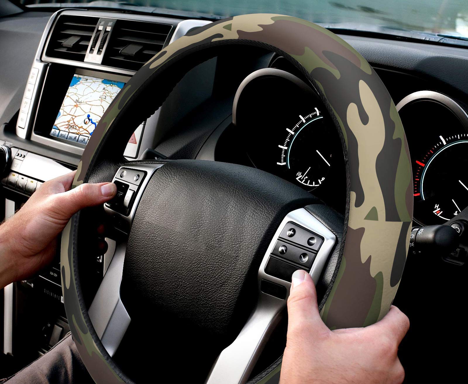 **Universal 15-inch Camo Steering Wheel Cover for Women & Men - Quick Release, Geometric Texture, Non-Slip Protector for Cars, Trucks & Autos - Perfect for Daily Commute & Road Trips**