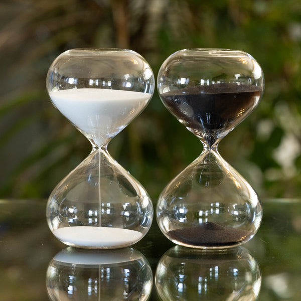 50 Minute Modern Glass Timer - Black or White - Perfect for Kitchen, Classroom, and Productivity Tasks