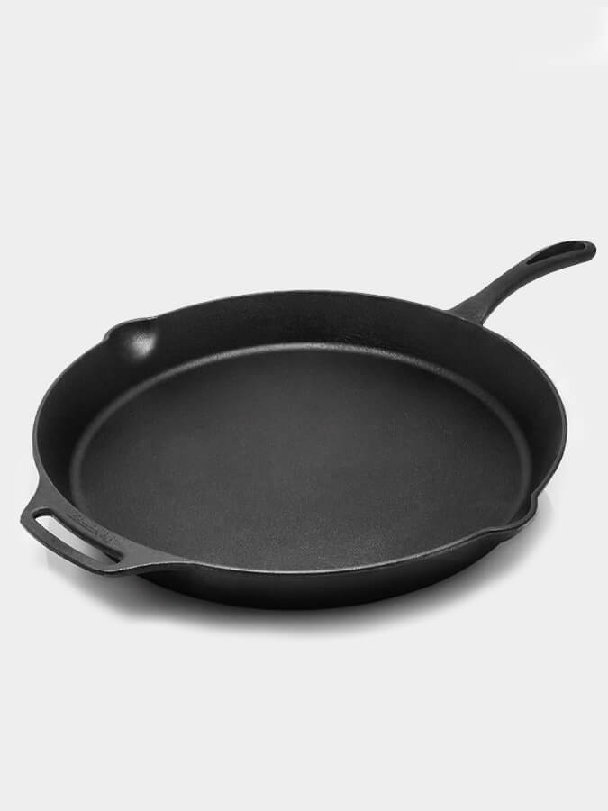 Petromax Cast Iron Fire Skillet with Removable Handle - Perfect for Camping, Grilling & Outdoor Cooking