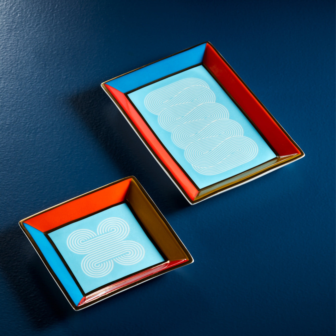 Pompidou Rectangle Serving Tray - Modern Acrylic Tray for Dining, Bathroom, Office & Home Decor - Perfect for Organizing, Entertaining & Display