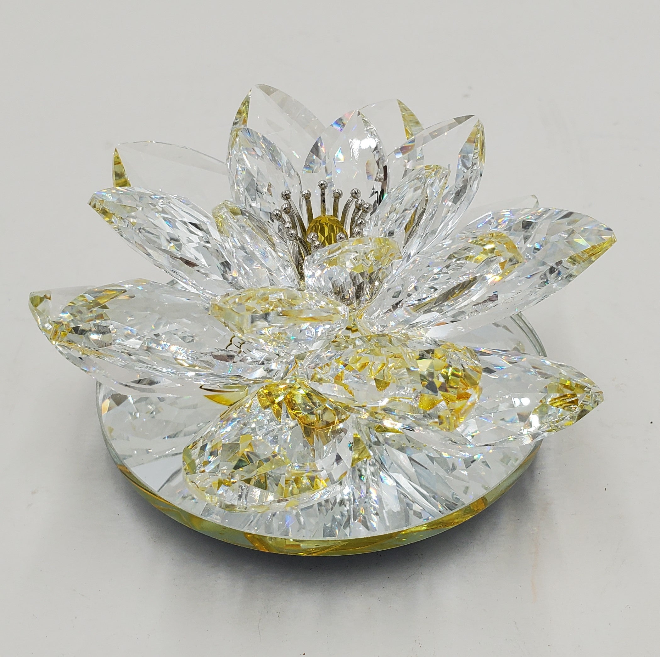 2x3.25 Inch Glass Flower Decor with Gold Accents - Elegant Home Table Centerpiece for Wedding, Party & Room Decoration