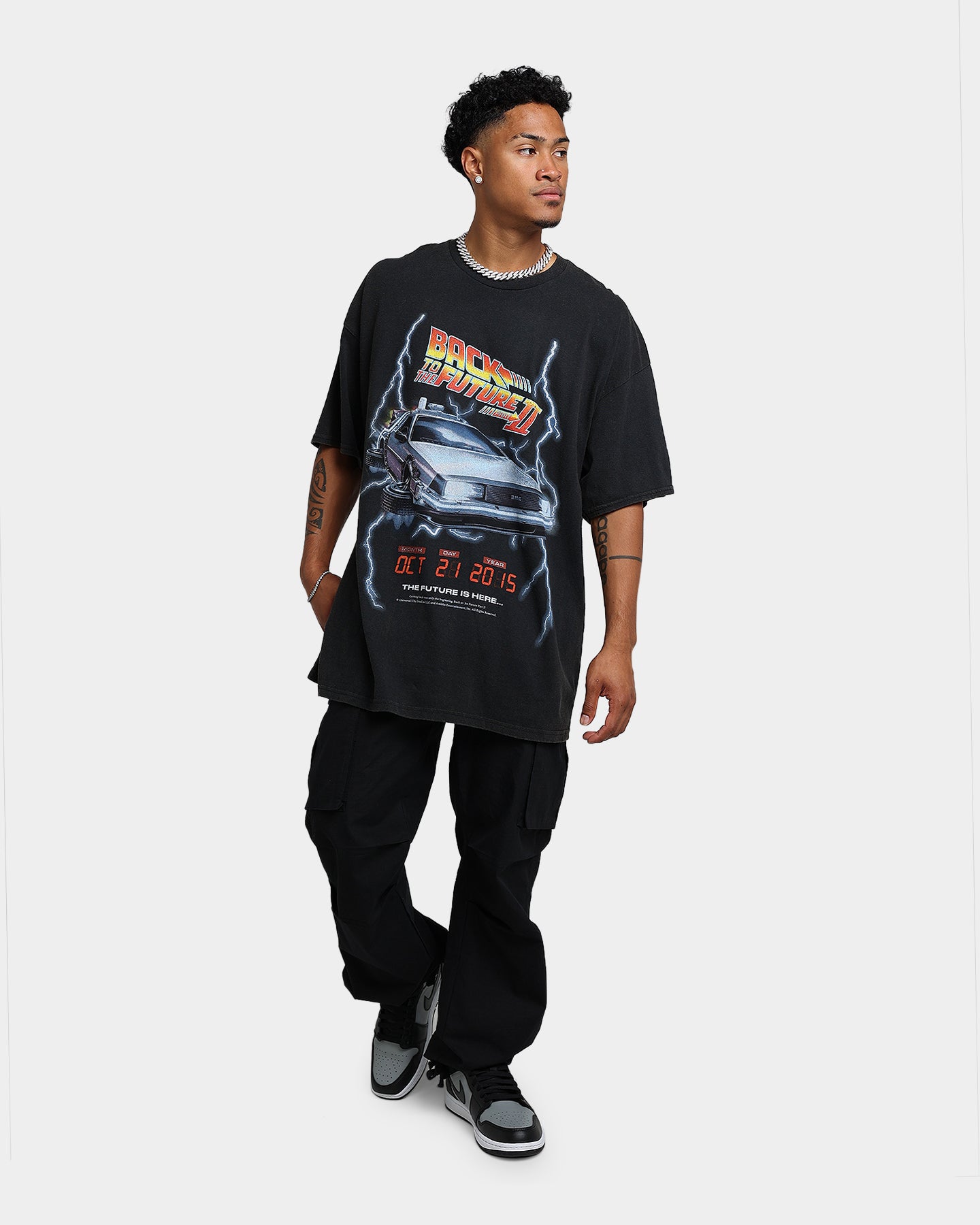 Vintage Back To The Future 2 Movie T-Shirt - Retro Washed Black Tee - Perfect for 80s Theme Parties, Cosplay & Nostalgic Fashion