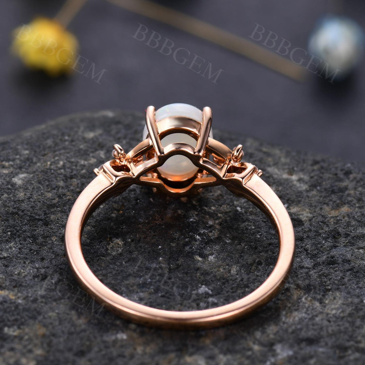 1.5CT Oval Australian Opal & Diamond Vintage Engagement Ring - Vine Wedding Band for Women, Perfect for Proposals, Anniversaries & Romantic Occasions