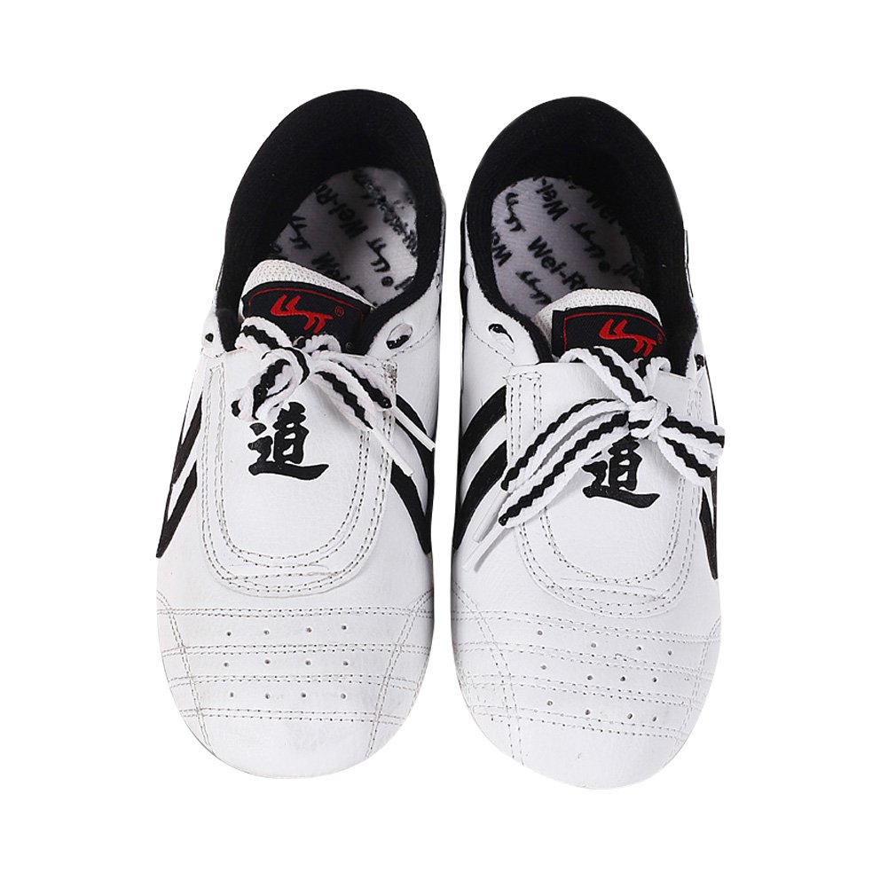 VGEBY Breathable Non-Slip Taekwondo Shoes for Adults - Lightweight Martial Arts Training Shoes for Women & Men (Size 37) - Black & White Kung Fu Shoes for Taekwondo, Tai Chi, Karate & Wushu Practice
