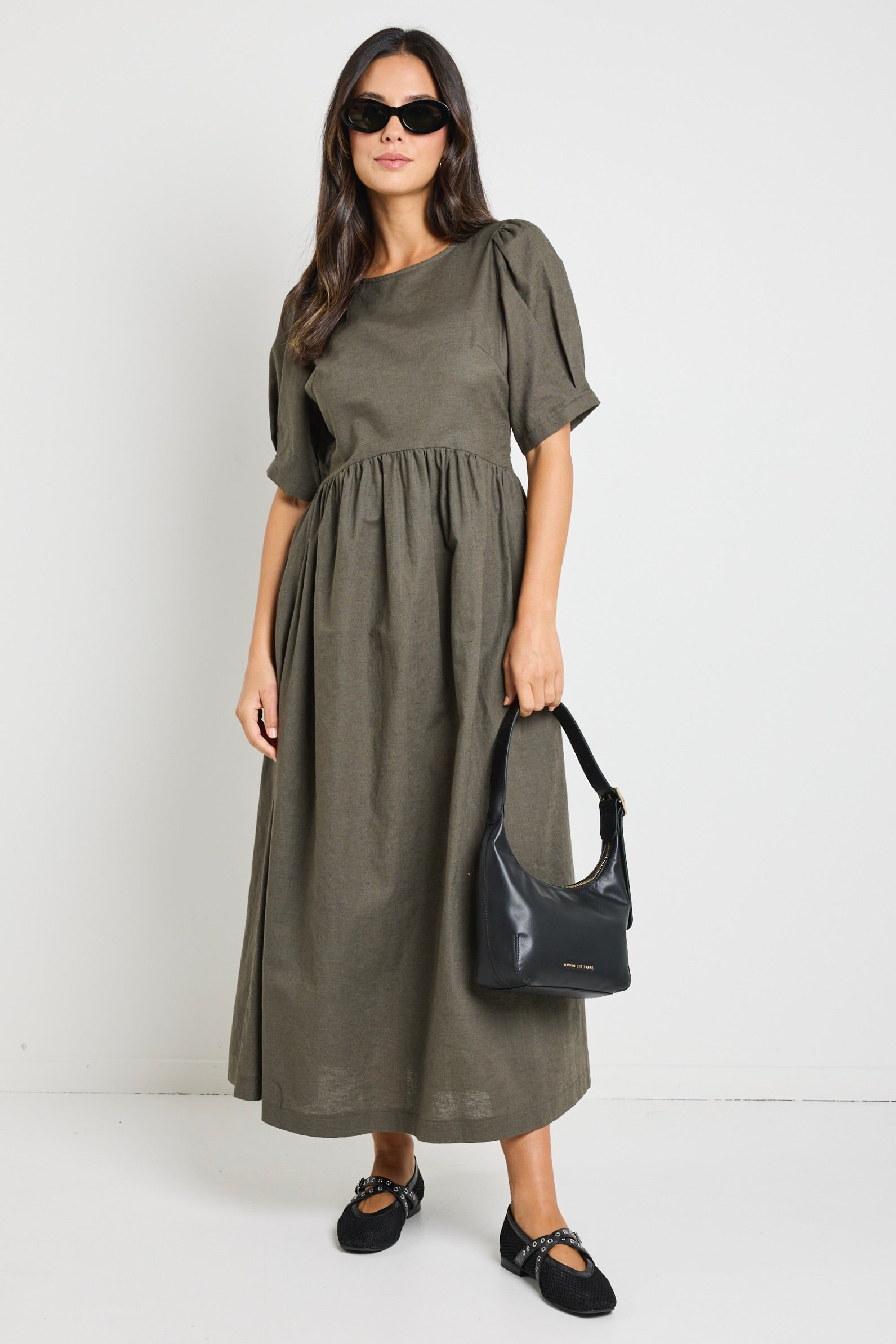 Stylish Khaki Short Sleeve Relaxed Midi Dress for Women | Casual Summer Outfit | Perfect for Beach, Picnic & Date Night