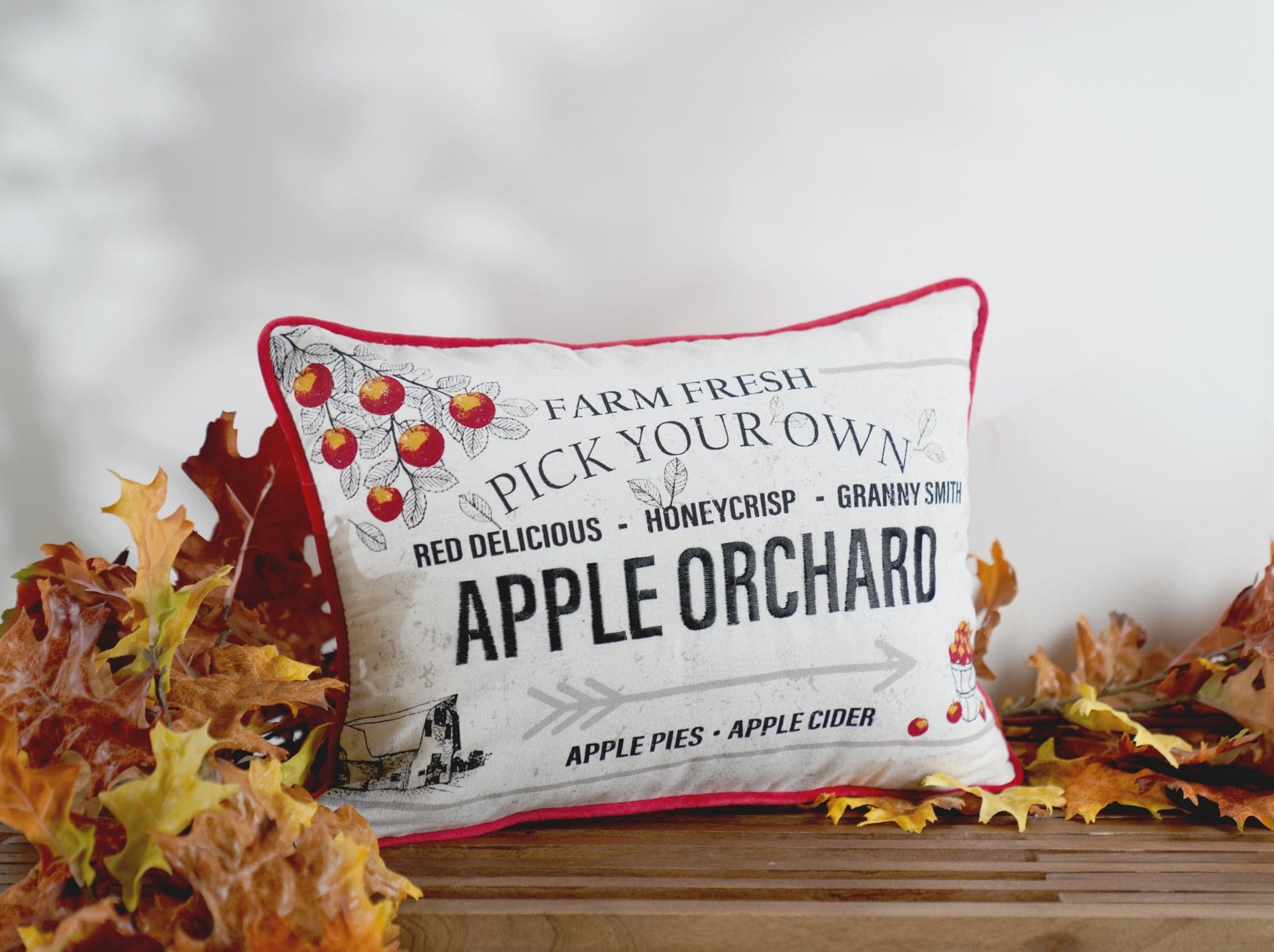Apple Orchard Themed Decorative Throw Pillow Cover - Farmhouse Fall Home Decor for Couch, Bed, Sofa - Perfect for Autumn, Thanksgiving & Cozy Seasonal Styling