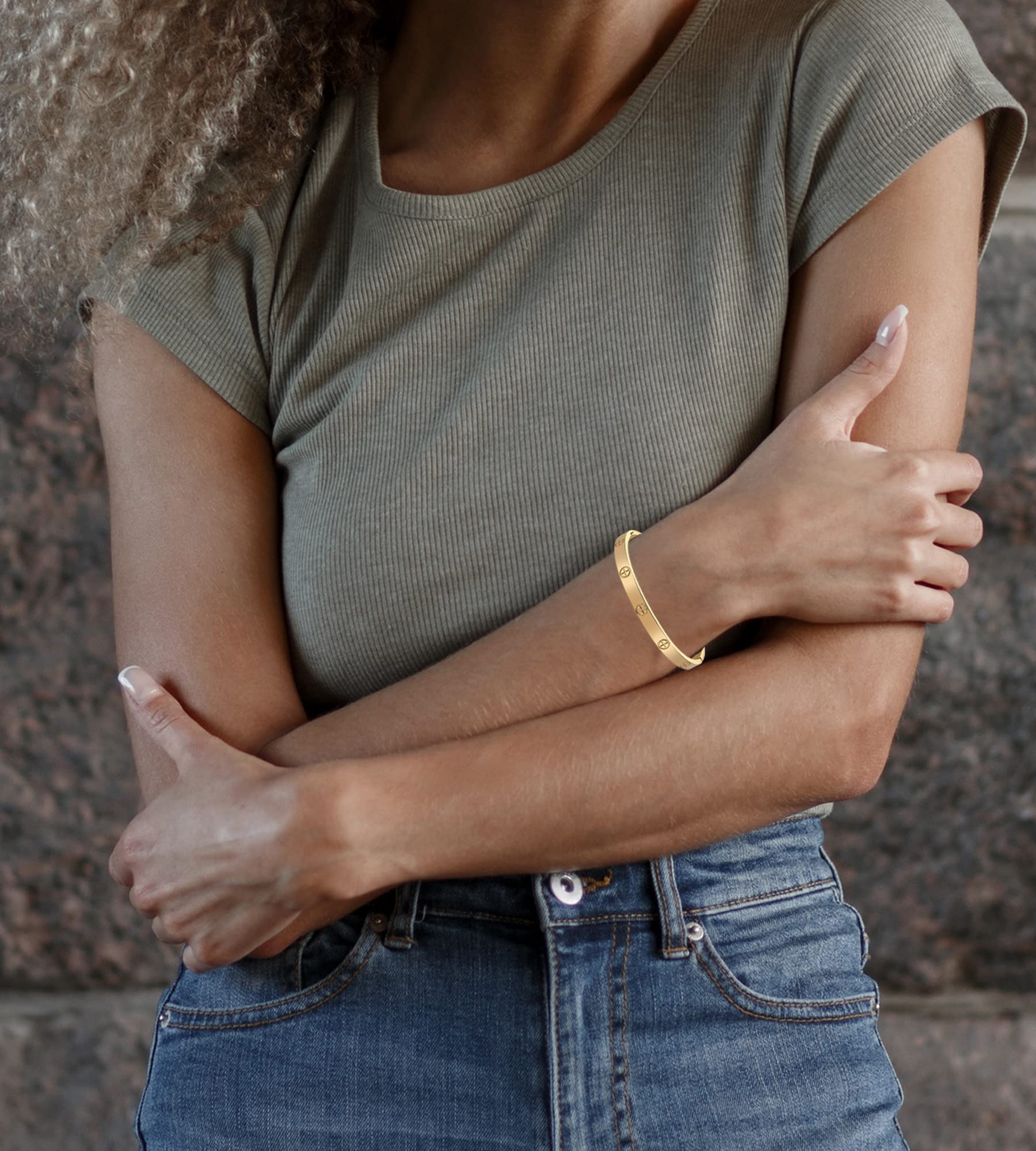 **Elegant Gold Bracelets for Women - Cubic Zirconia & Stainless Steel Friendship Love Bangle - Perfect Birthday Gift & Stocking Stuffer for Her - Ideal for Parties, Weddings & Everyday Wear**