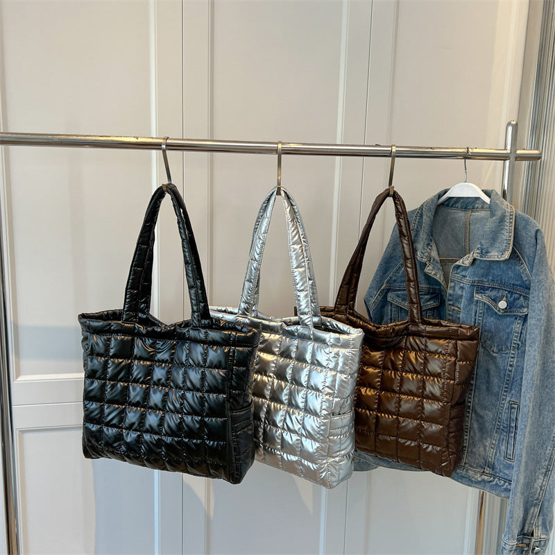 Stylish Winter Shoulder Bags for Women - Fashionable Plaid Handbag Purse - Perfect for Work, Travel & Daily Use